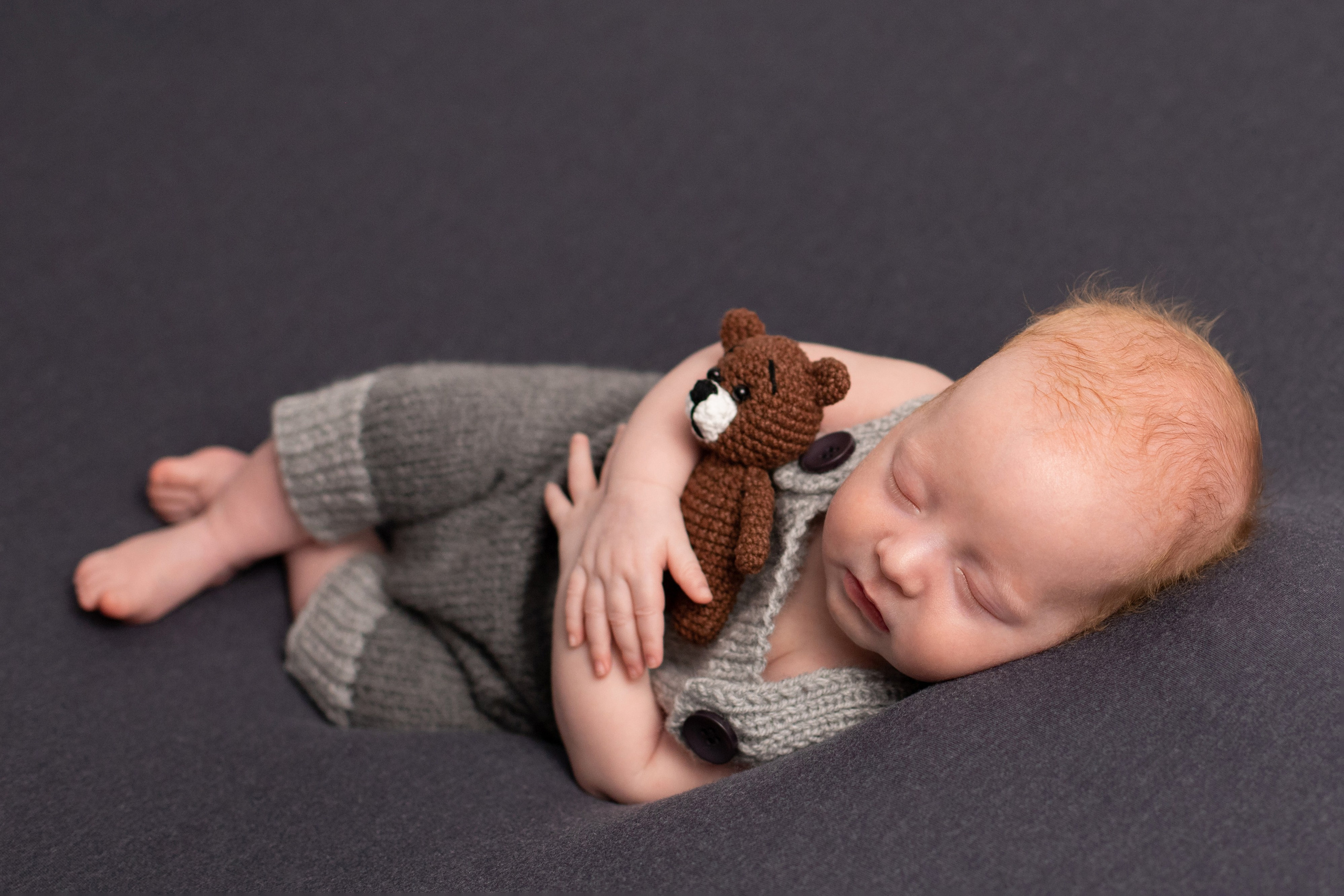 Малыши Алексей и Тимофей (52 дня). Фотограф в Северском районе| г. Краснодар Алена Заливчая