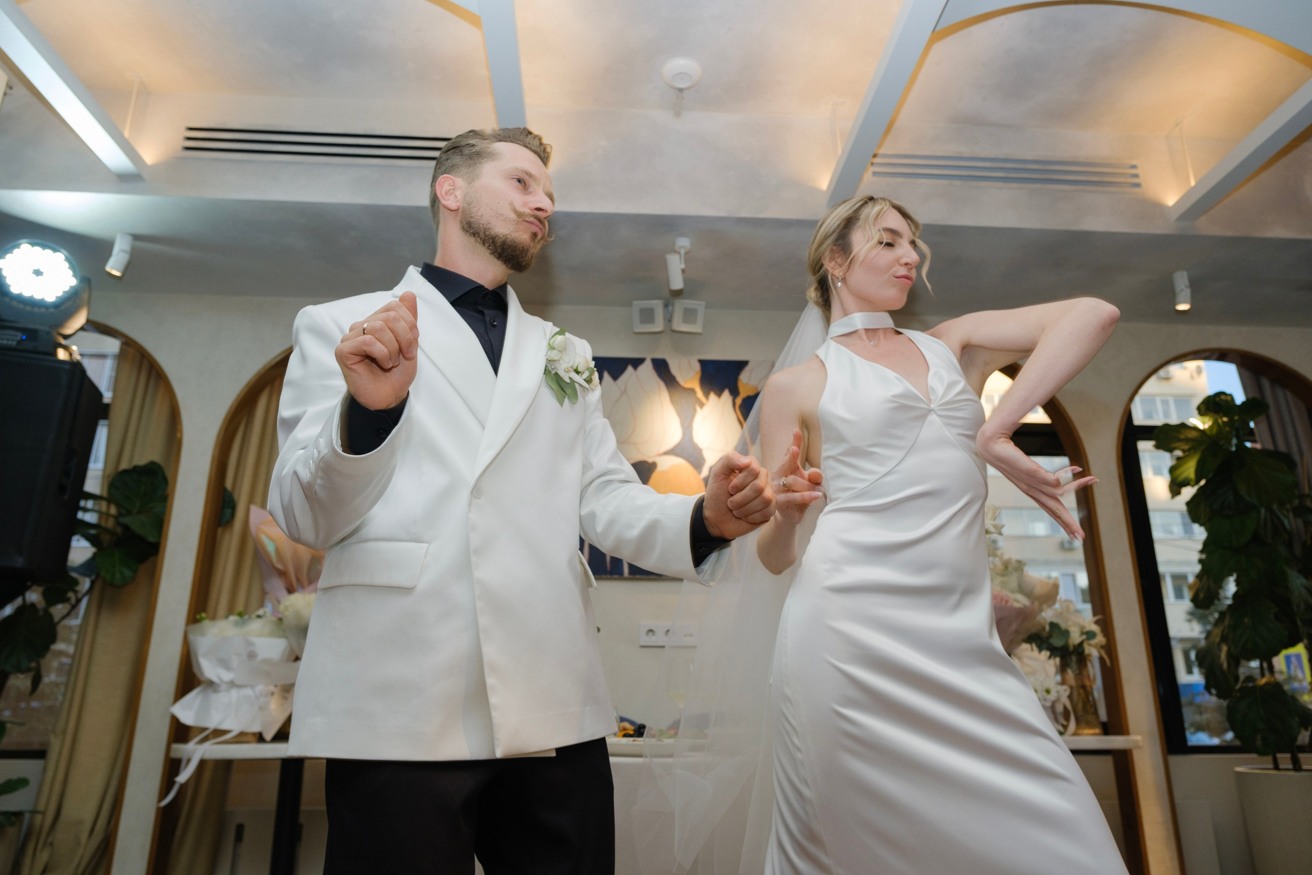 Alexander Alina. Wedding photographer