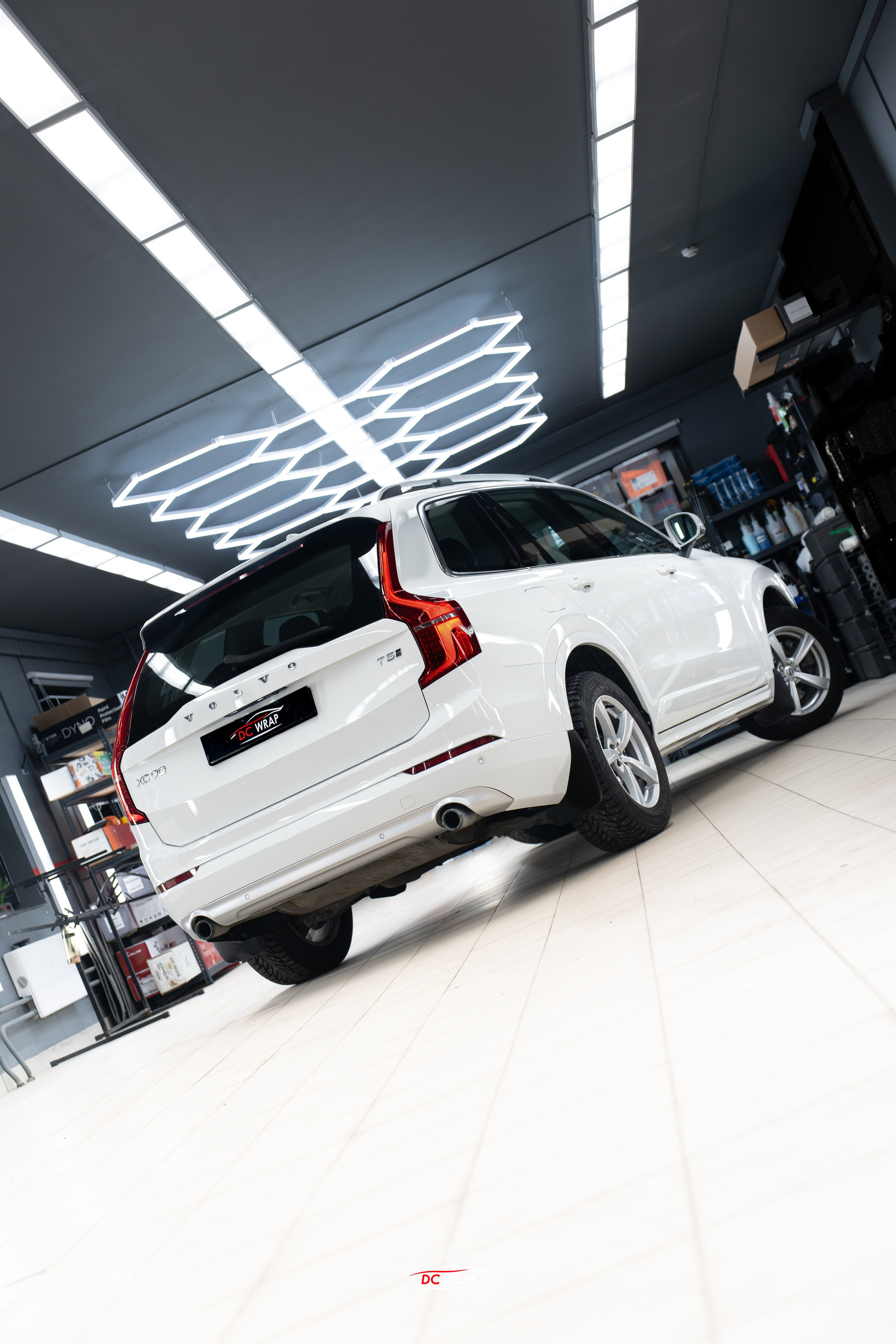 Volvo XC90 для детейлинга. Автомобильный фотограф в Санкт Петербурге. Евгений Коновалов