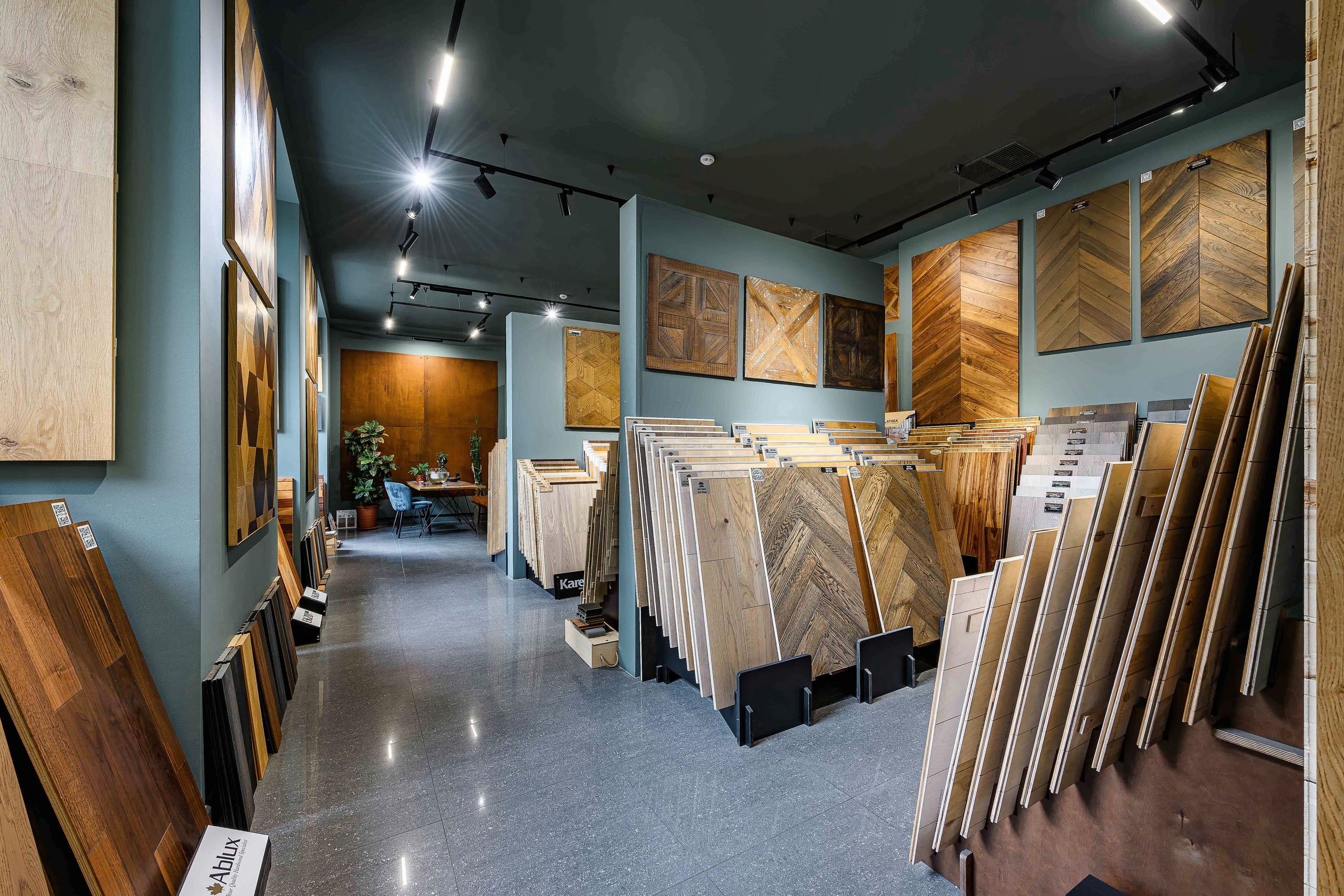 Интерьерная фотосъёмка коммерческой недвижимости для Бизнеса (для вашего сайта, для Яндекс карт и других онлайн каталогов). Интерьерный & Репортажный фотограф Озеров Денис, г. Москва