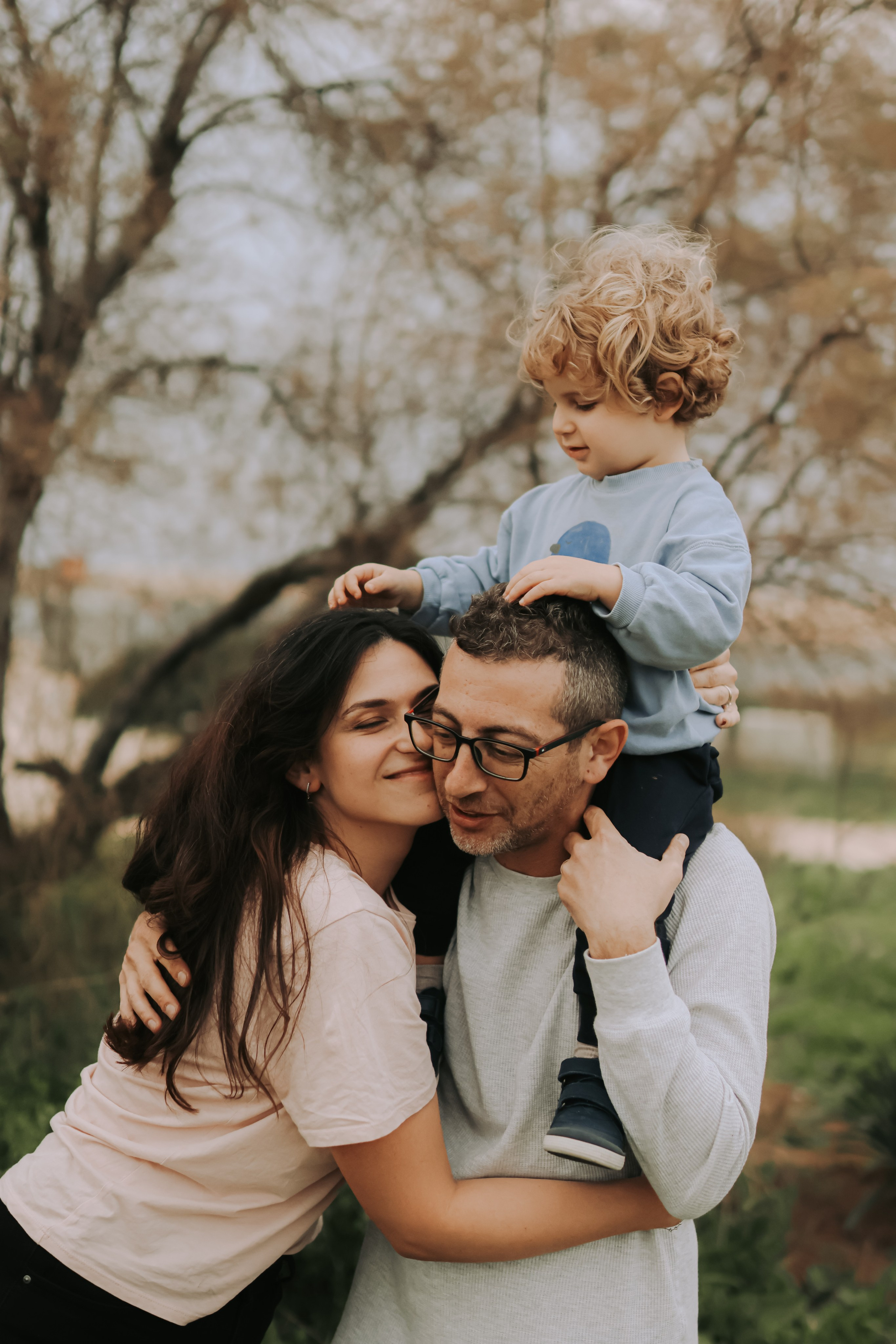 Eithan's family, Tel Aviv | February 2026. Photographer in Israel Alice Milchin