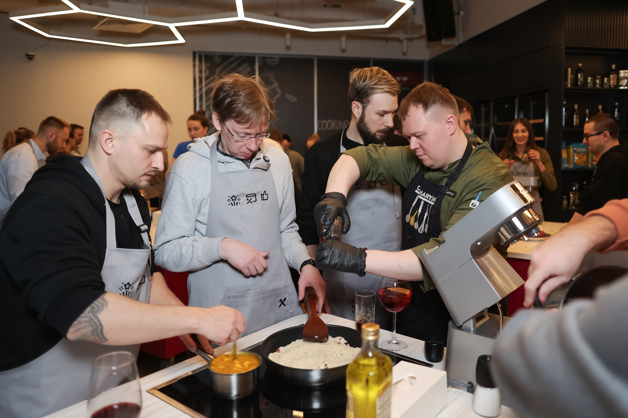 Кулинарный мастер-класс. Репортажный фотограф видеограф в Москве Ольга Плаксина