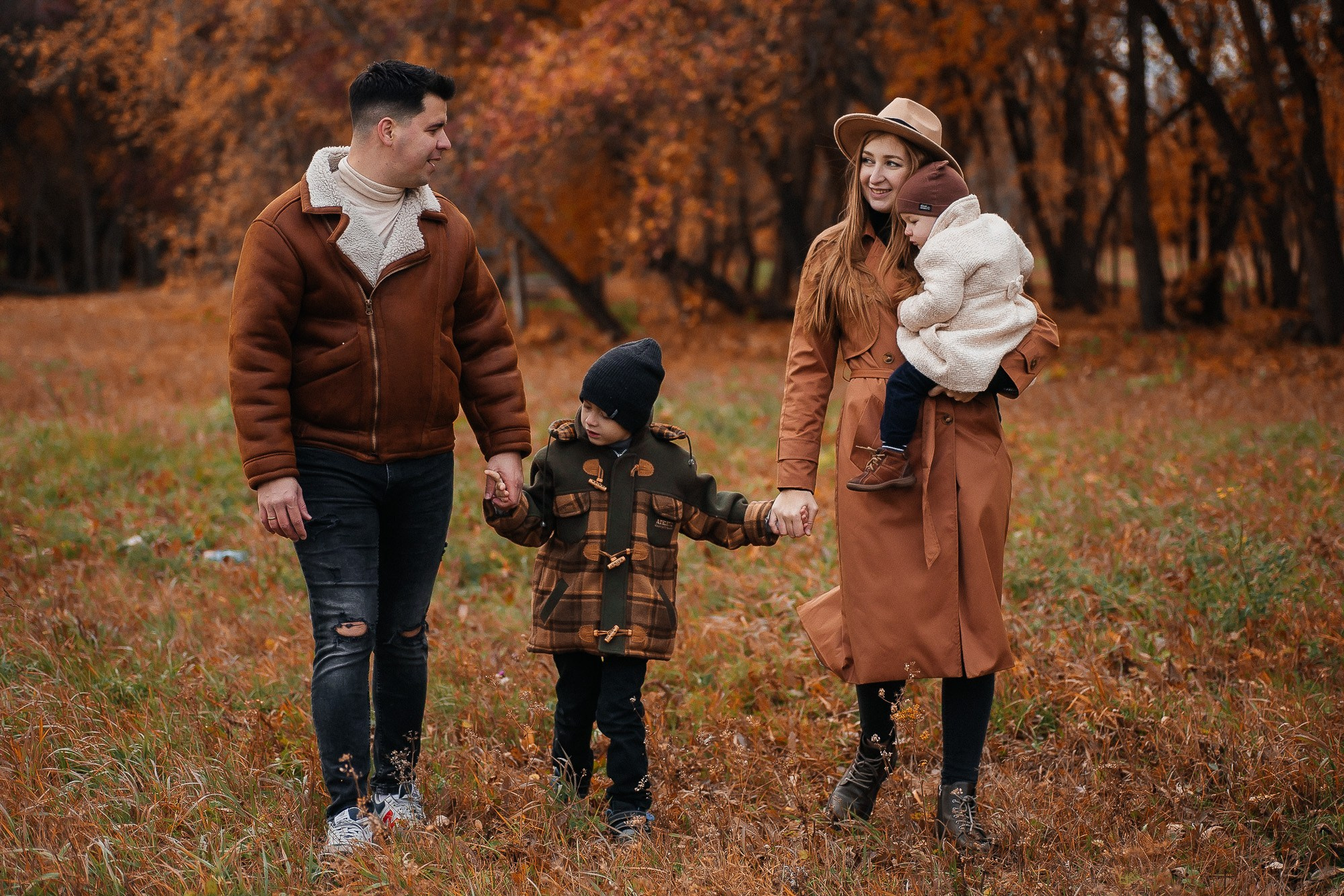 Семейные. Креативный и женский Фотограф Омске Наталья Лебедева