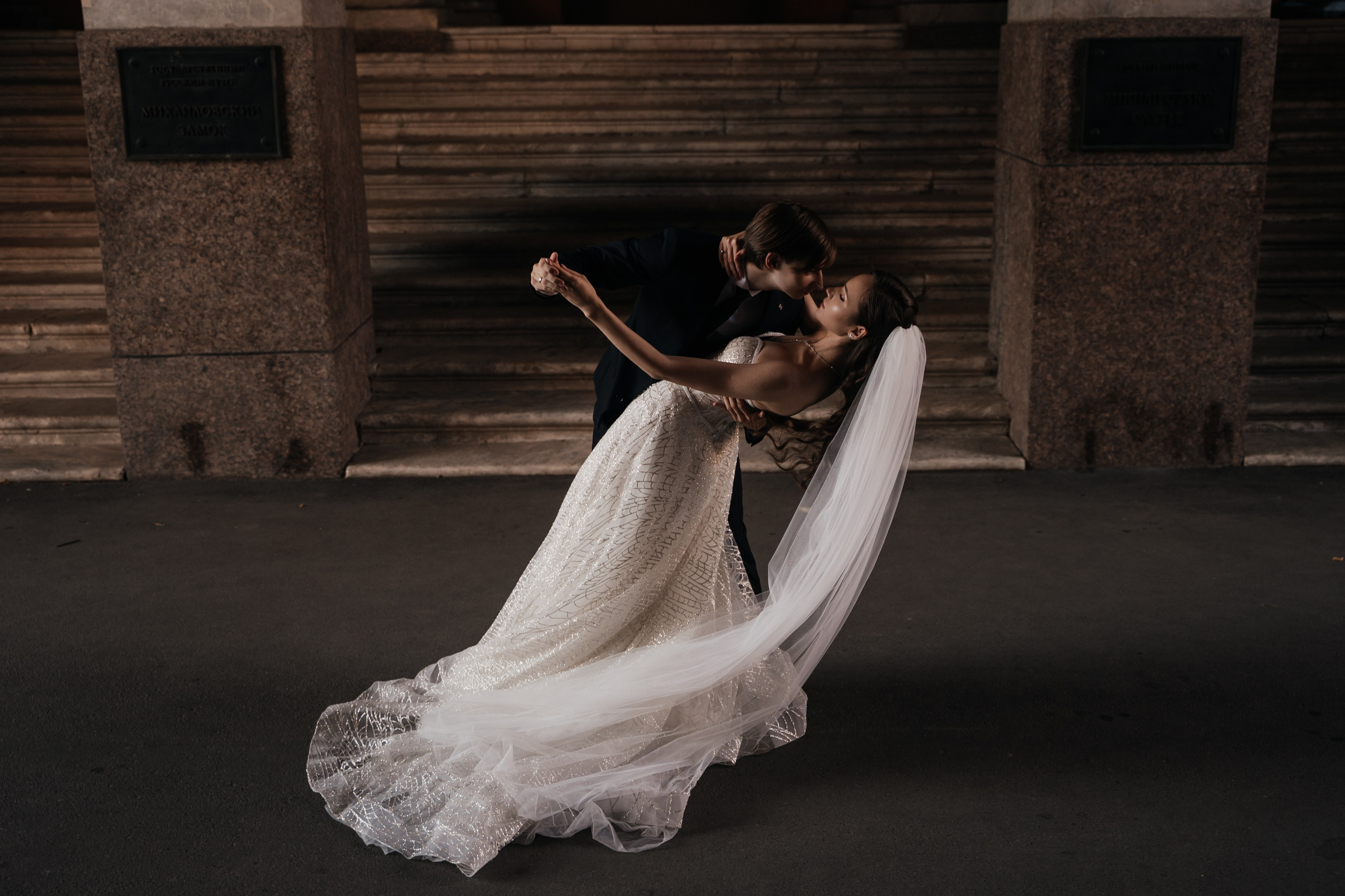 Wedding «A long walk». Свадебные фотограф и видеограф Наталья и Анатолий Новиковы СПб