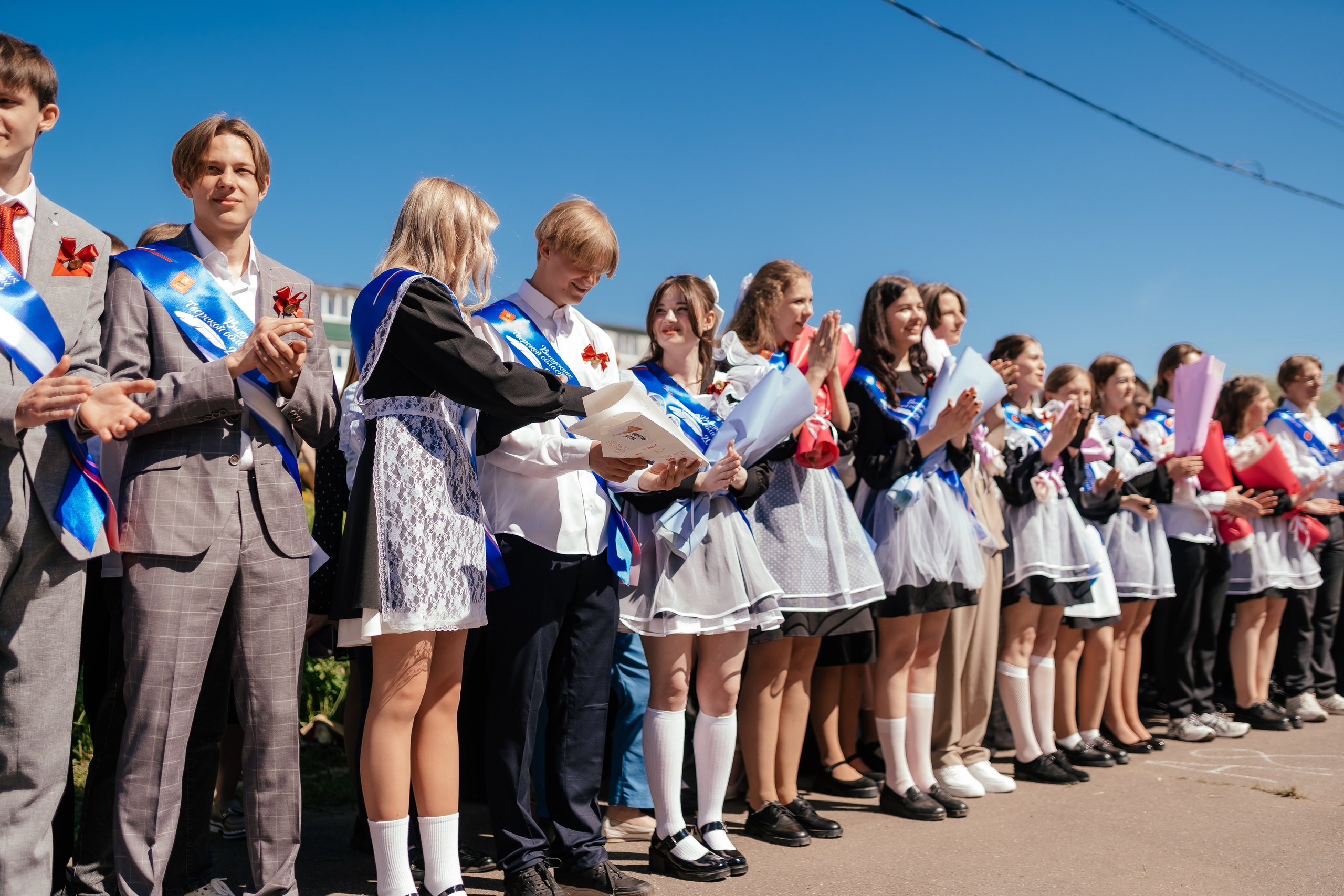 Последний звонок 11 класс. Фотограф Торопец Кристина Абрамова Kanwellia photography