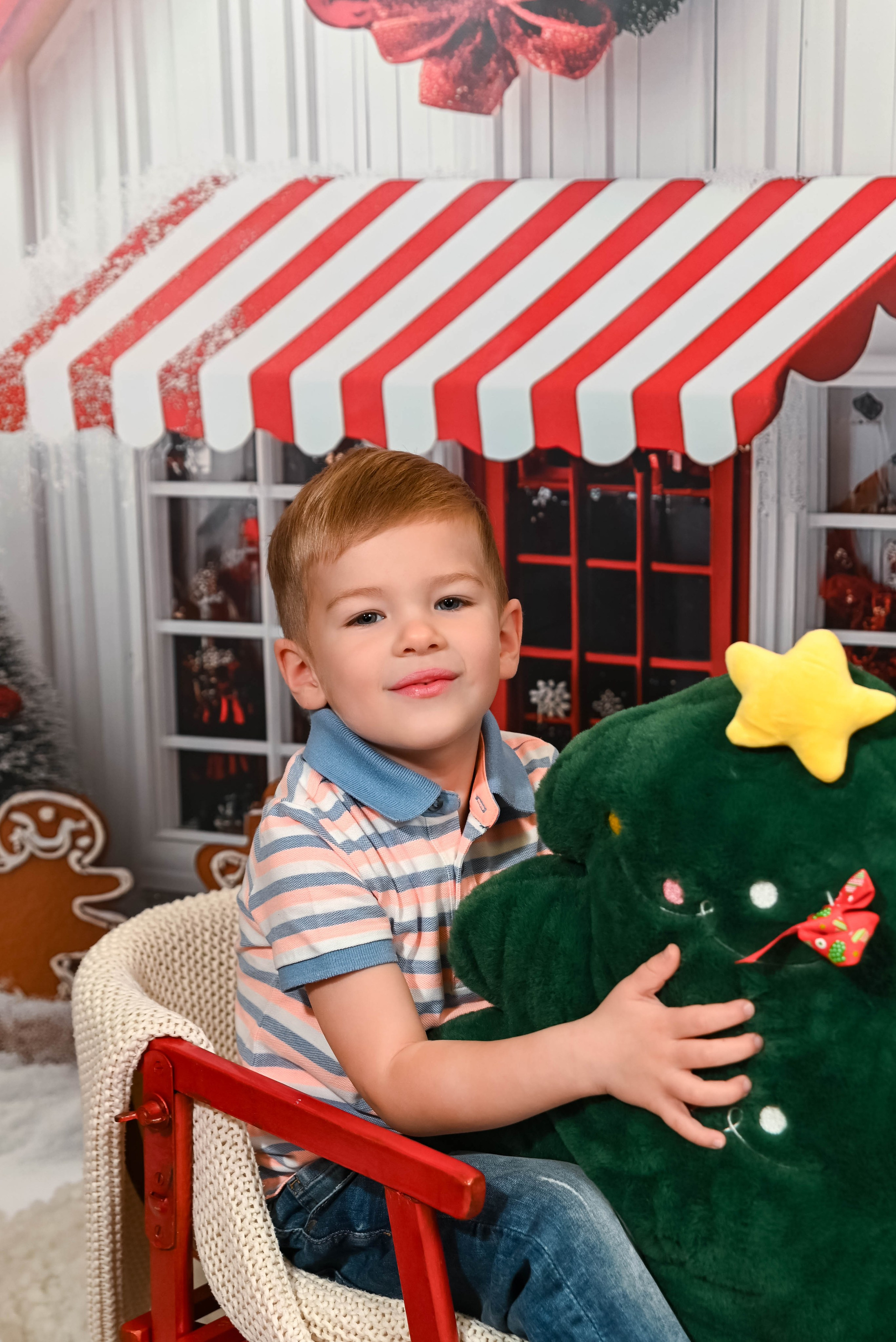 Новогодняя сказка. Выпускные альбомы для детских садов Санкт-Петербург