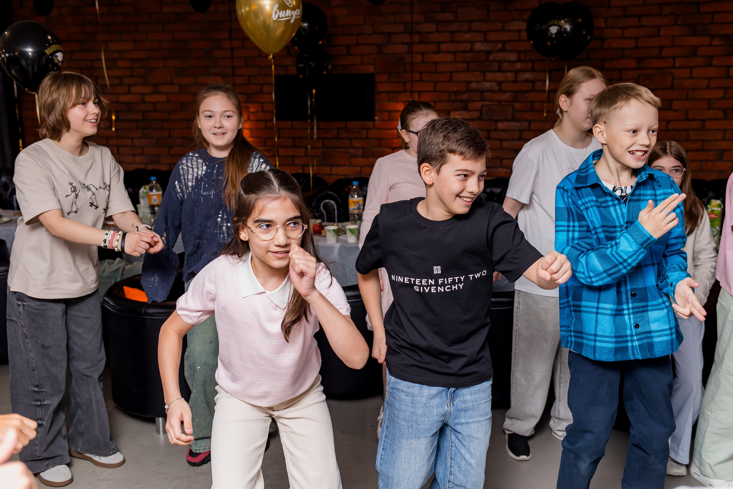 Выпускной 4 класс. Фотограф в Москве Авдеева Мария