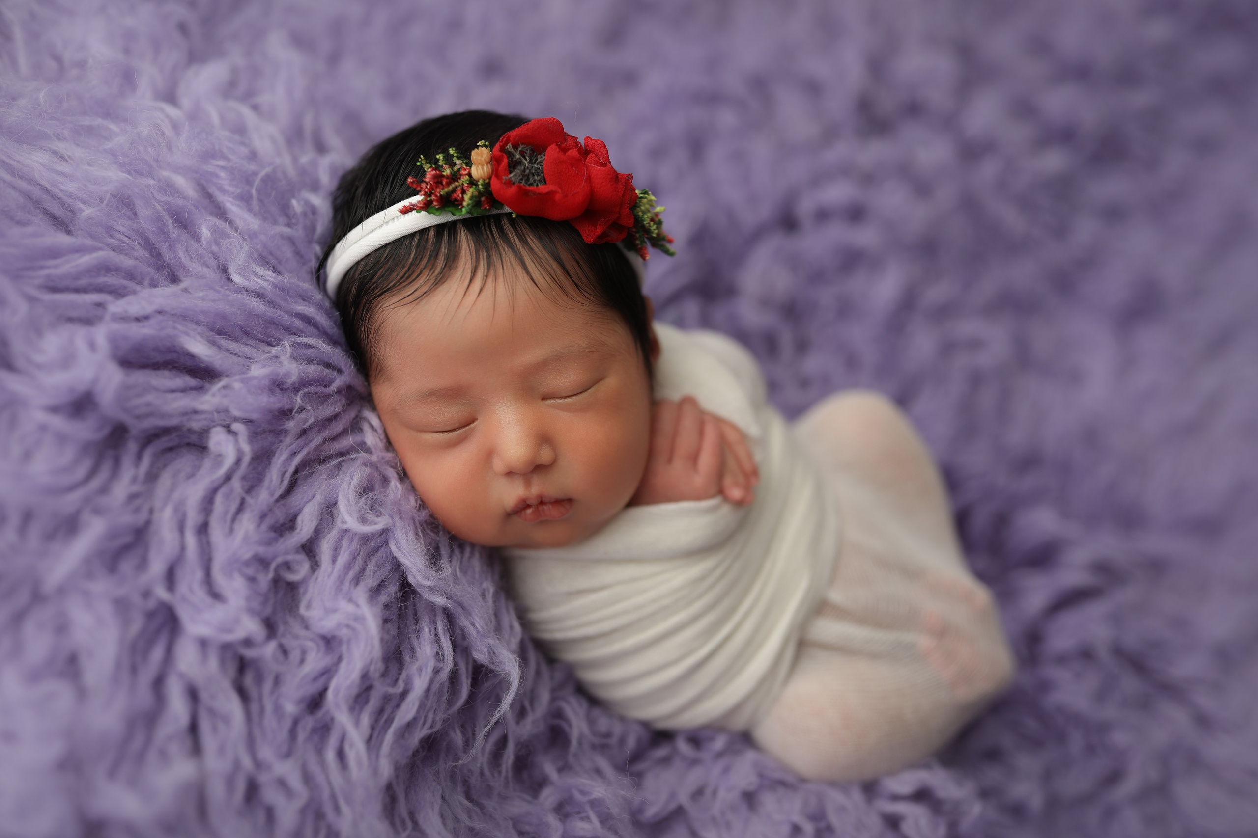 PH @anna_molodykh_newborn.almaty. Retoucher Aleksmokh