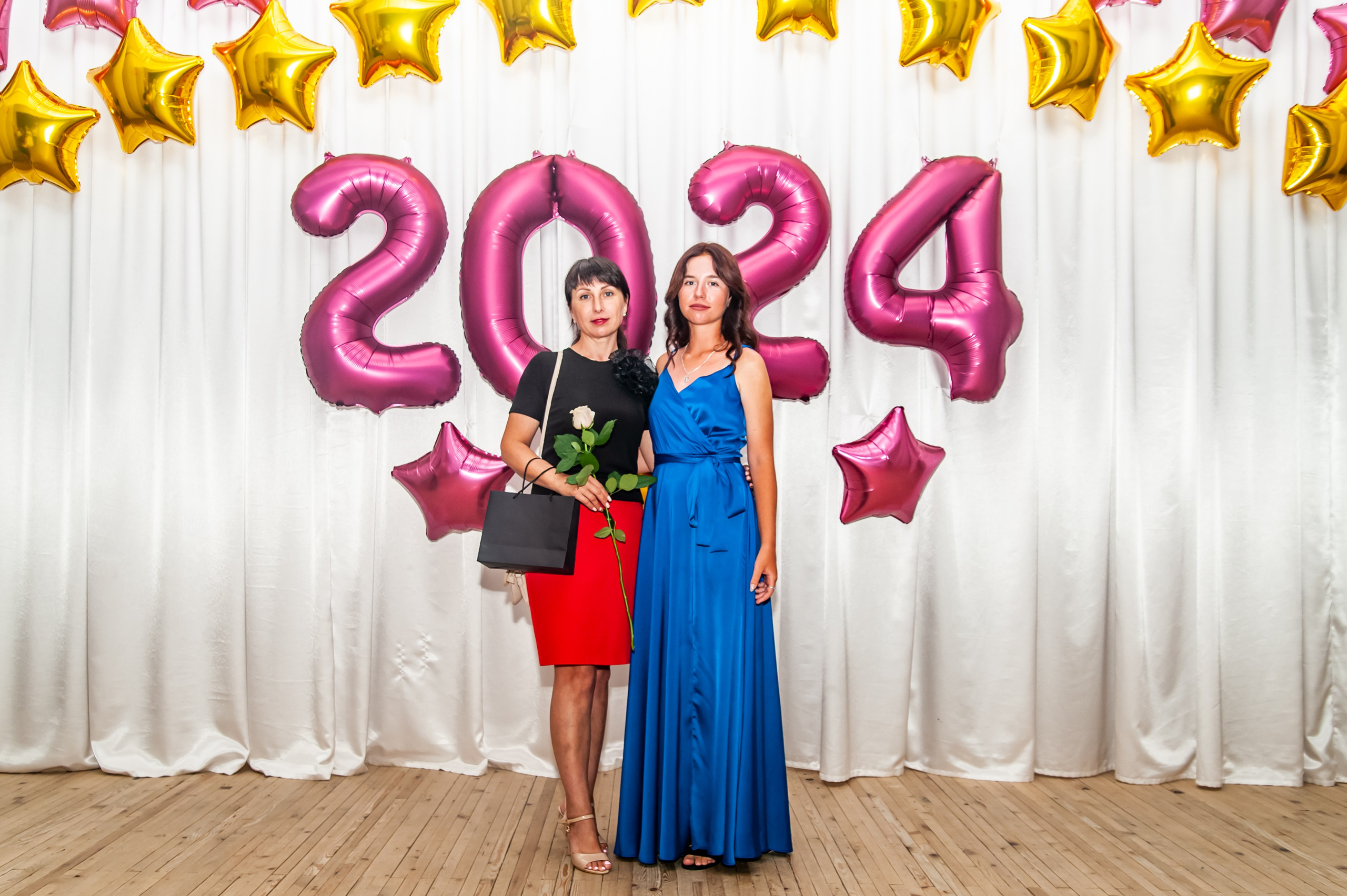 Выпускной МАОУ СОШ № 17 им. Эдуарда Есаяна. Свадебный и семейный фотограф Денис Лукьянов в Краснодаре, Краснодарском крае и Республике Крым