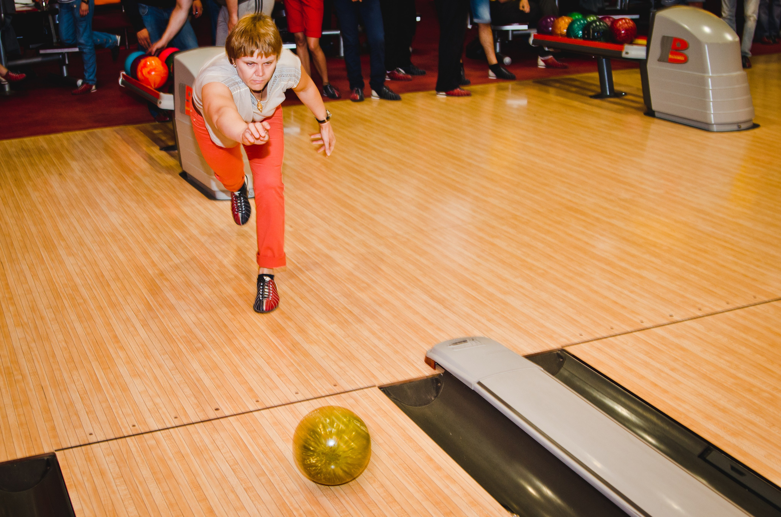 Копоратив.МТС-Теле2-Ростелеком.Боулинг. Свадебный и семейный фотограф Денис Лукьянов в Краснодаре, Краснодарском крае и Республике Крым