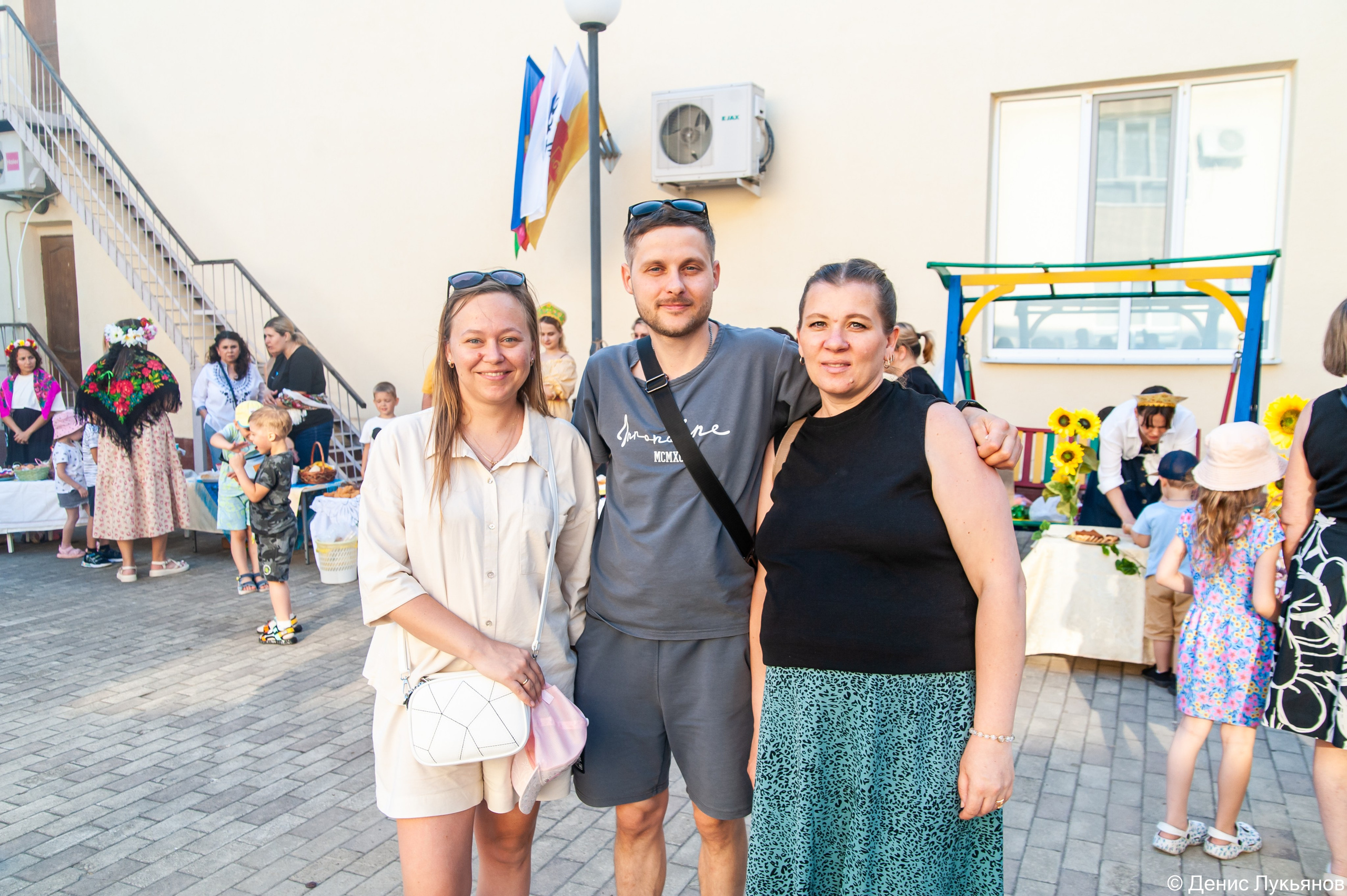 Ярмарка. Свадебный и семейный фотограф Денис Лукьянов в Краснодаре, Краснодарском крае и Республике Крым
