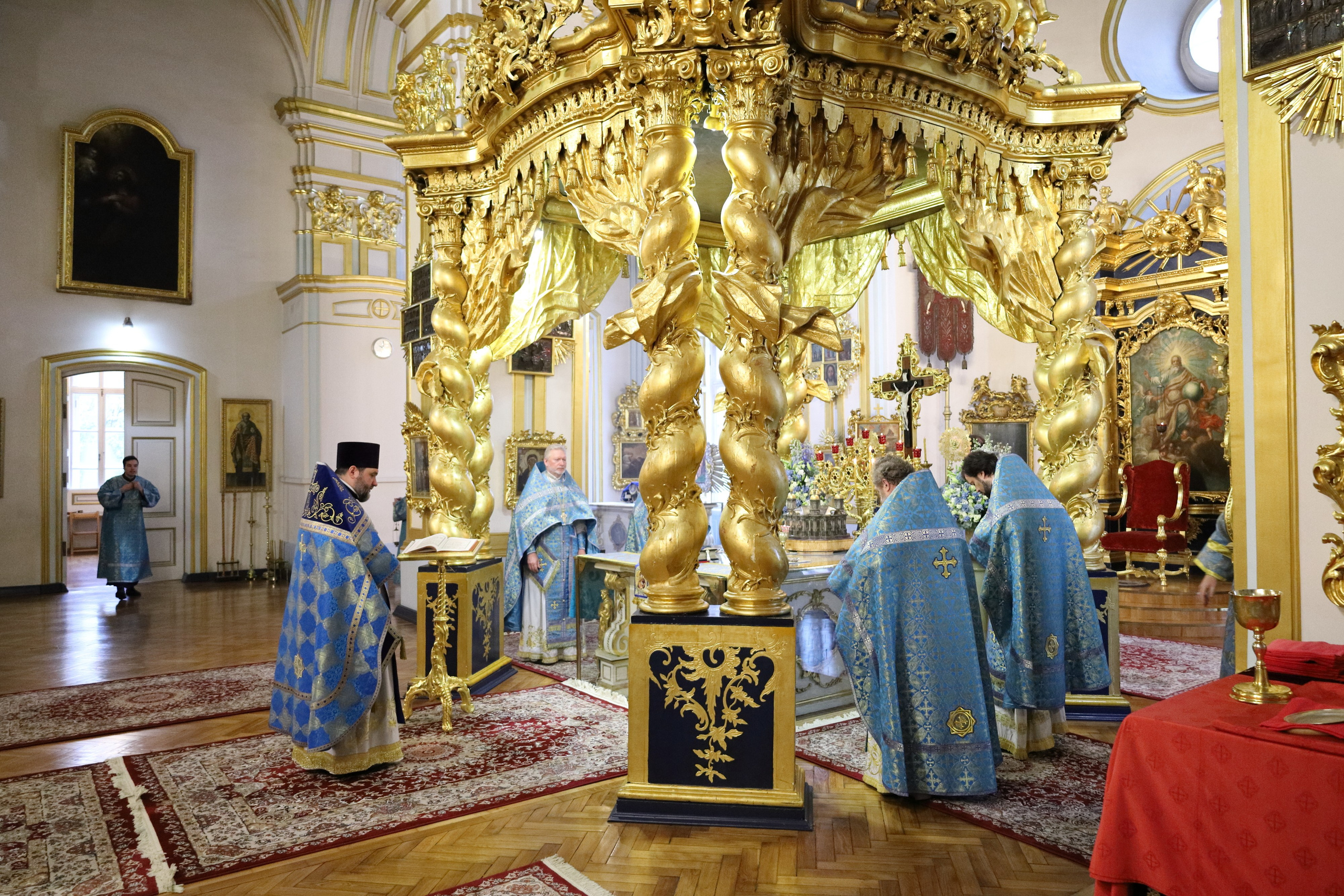 ПОКРОВ ПРЕСВЯТОЙ ВЛАДЫЧИЦЫ НАШЕЙ БОГОРОДИЦЫ И ПРИСНОДЕВЫ МАРИИ. НИКОЛО-БОГОЯВЛЕНСКИЙ МОРСКОЙ СОБОР