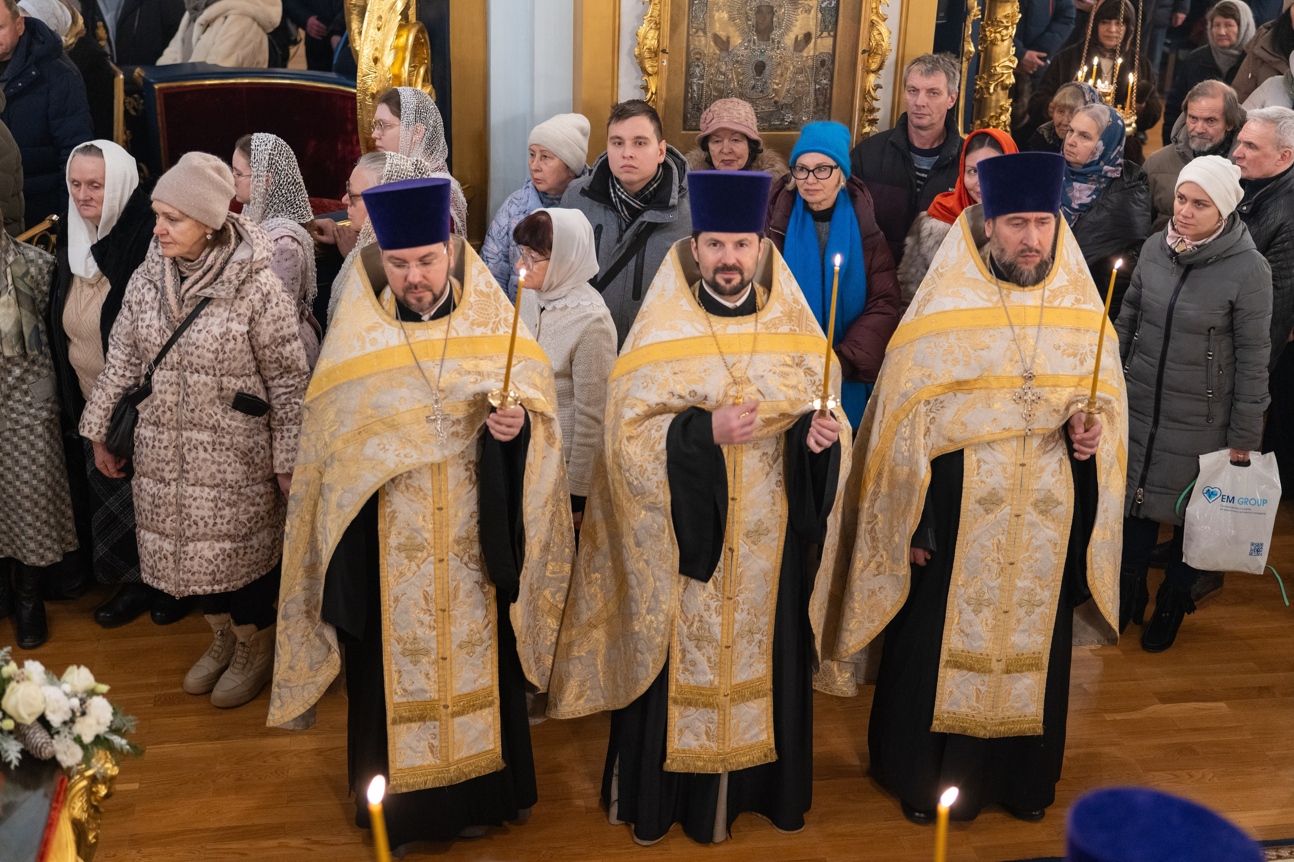 Праздничное бдение в Николо-Богоявленском морском соборе. НИКОЛО-БОГОЯВЛЕНСКИЙ МОРСКОЙ СОБОР