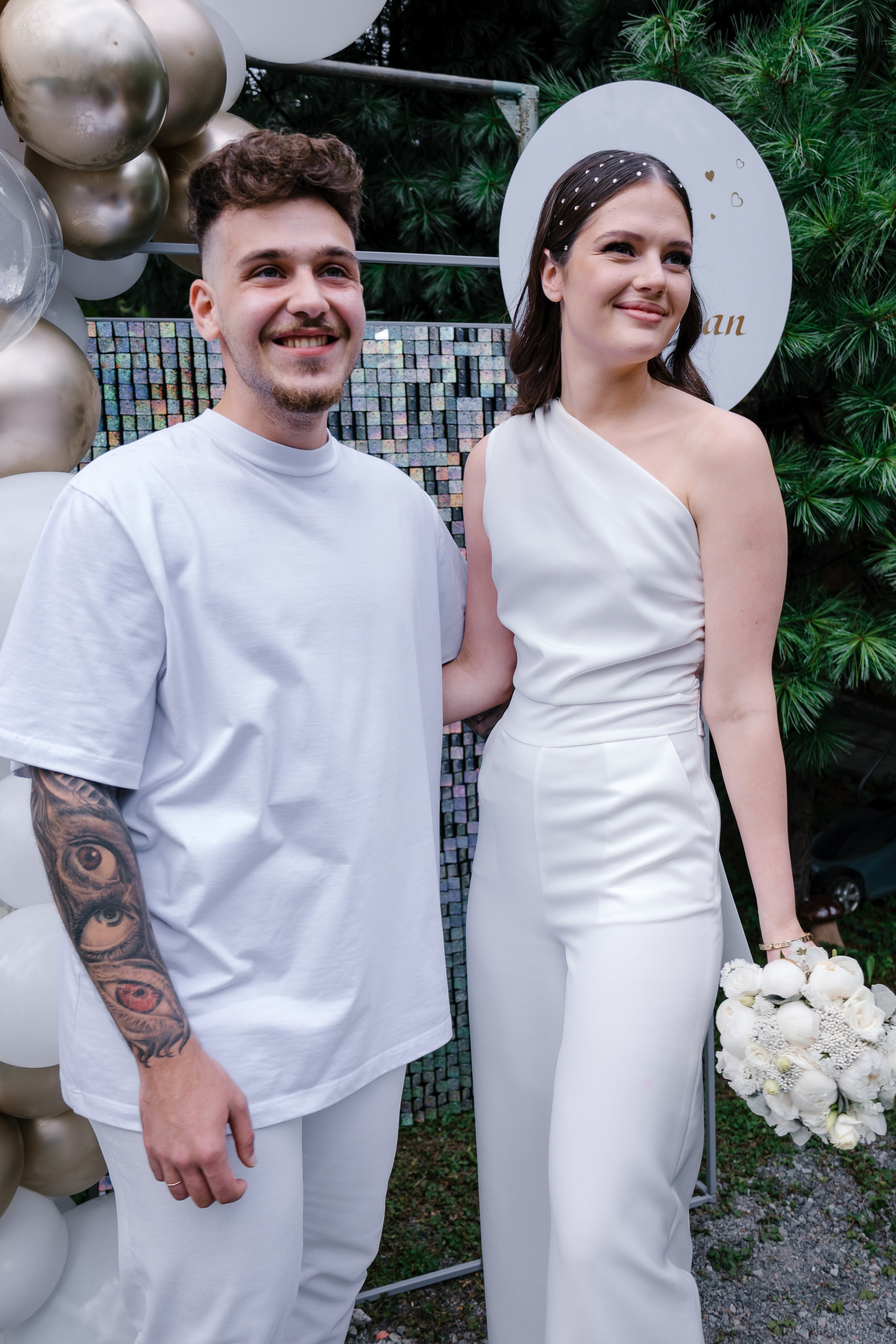 Махан и Нина. Главная