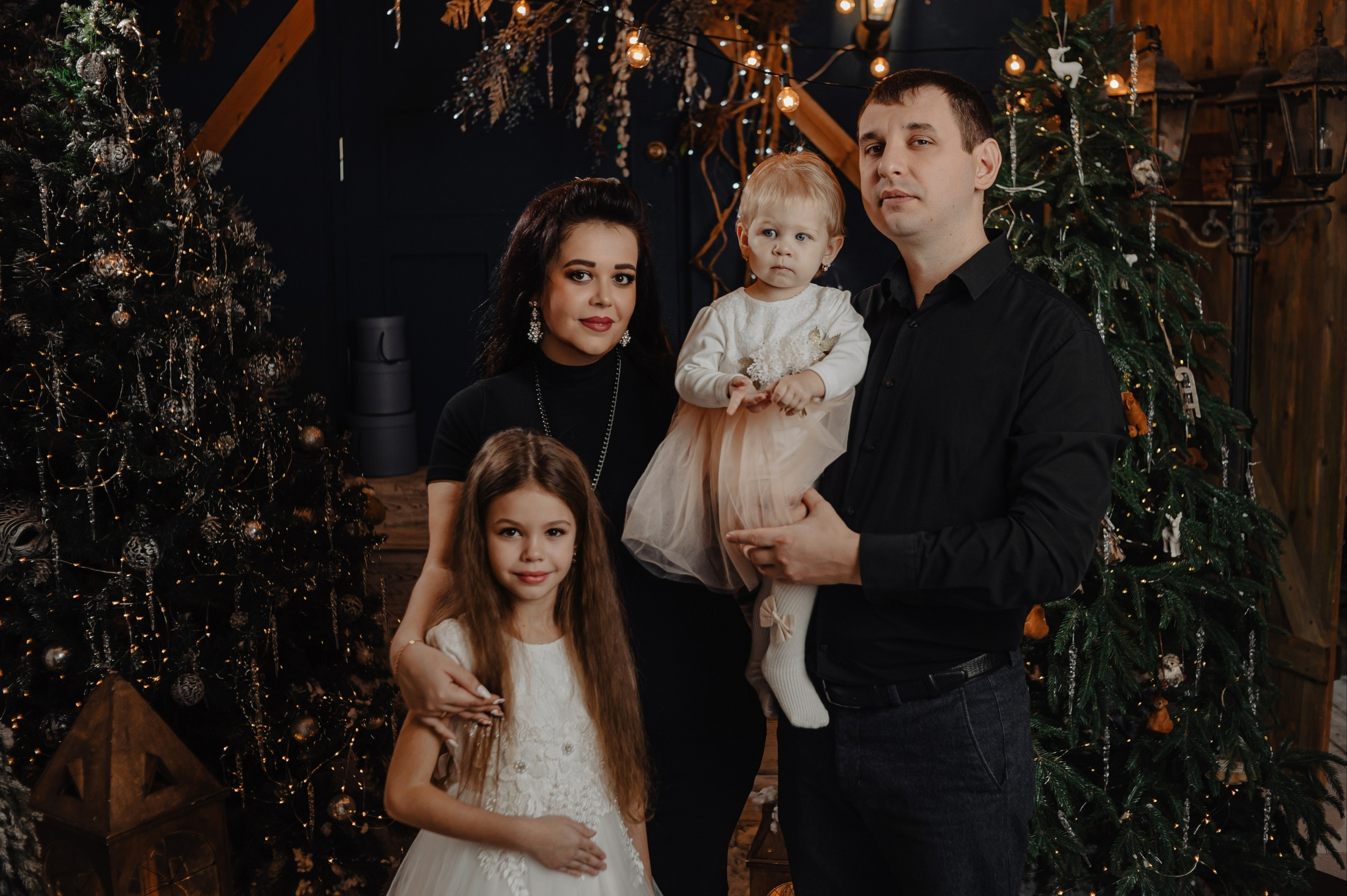 Оля с семьей. Фотограф Брянск