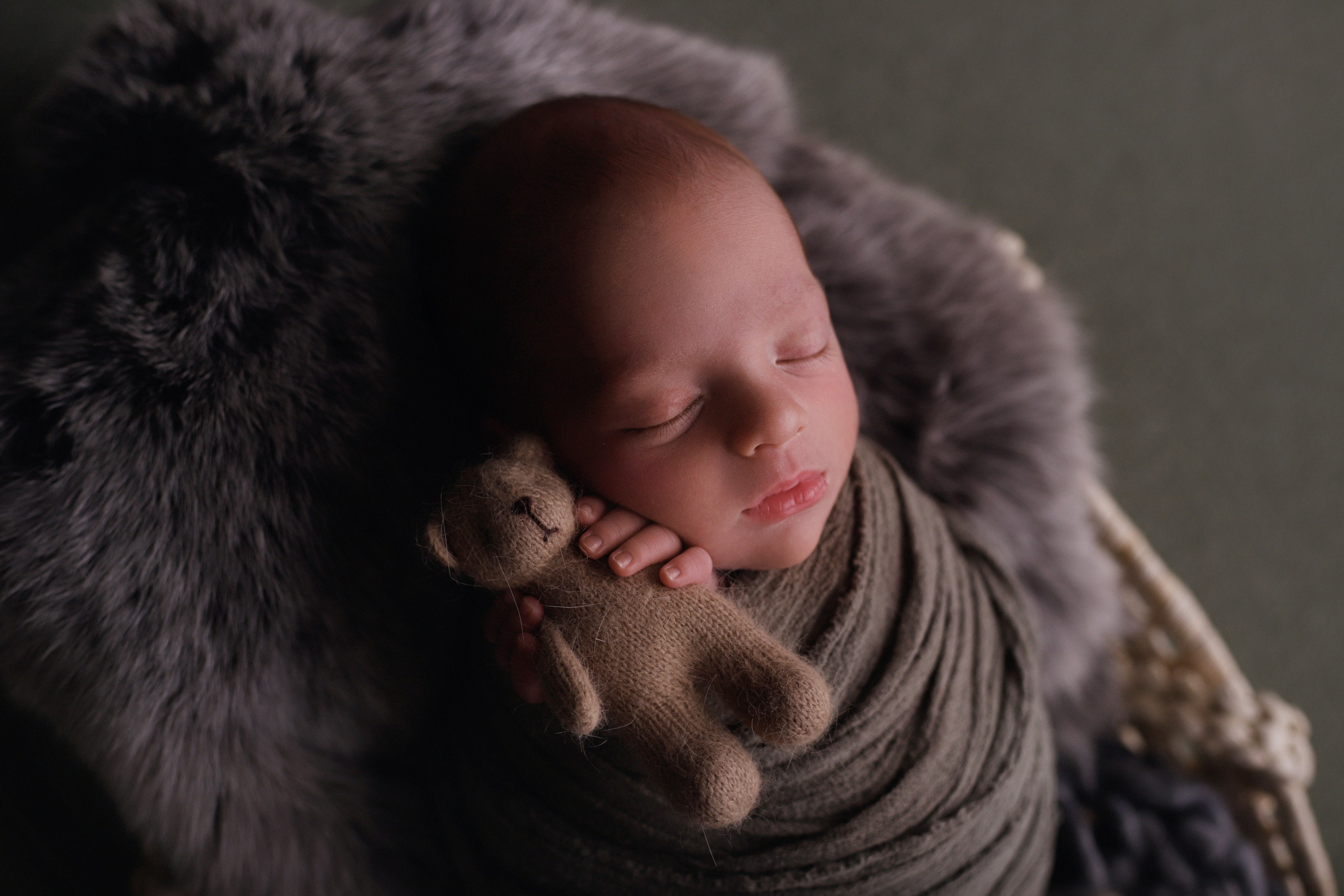 Новорожденные. Семейный фотограф и фотограф новорожденных в Санкт-Петербурге Алевтина