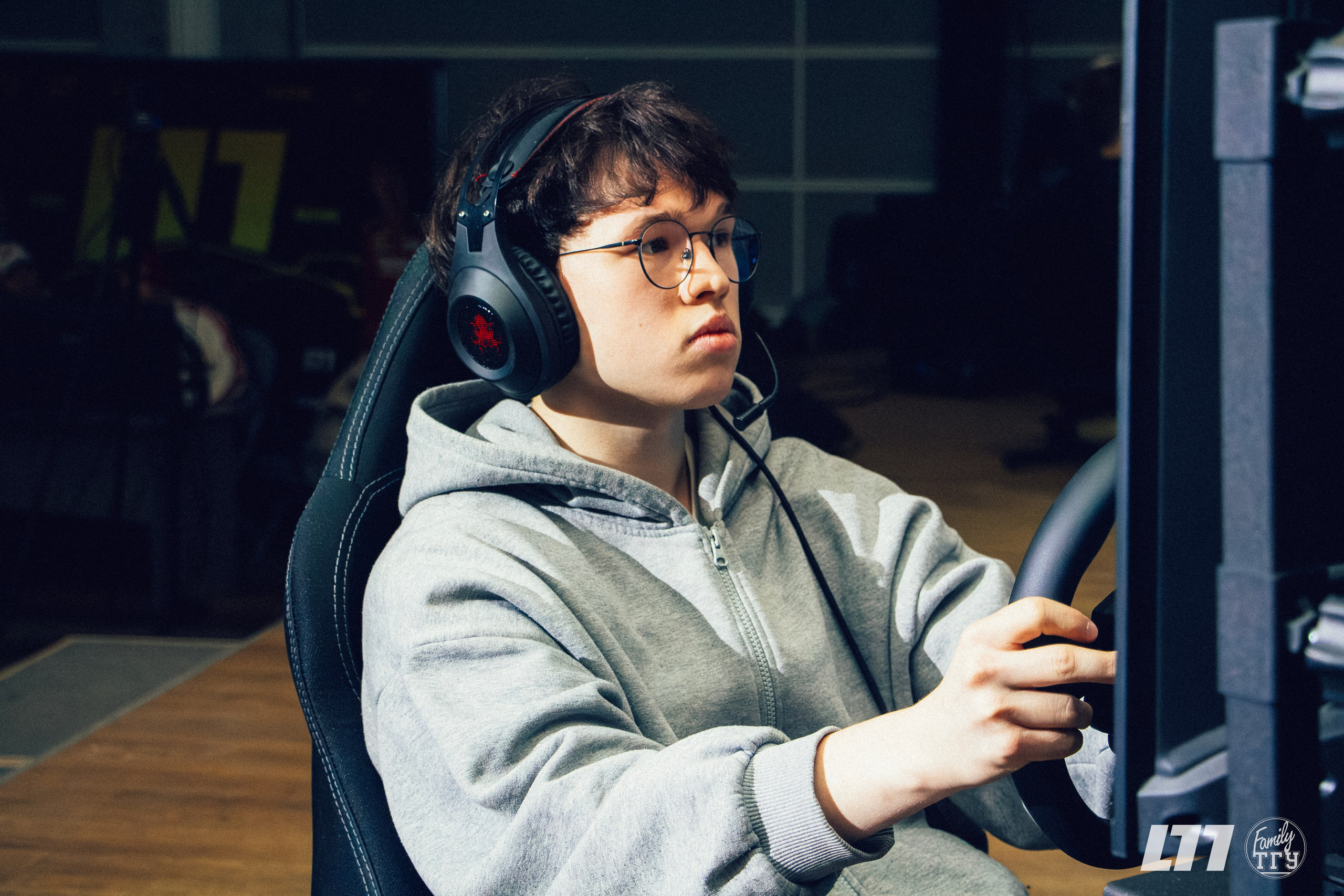Кубок Тольятти по SIM-RACING 2026. Репортажный и портретный фотограф в Тольятти