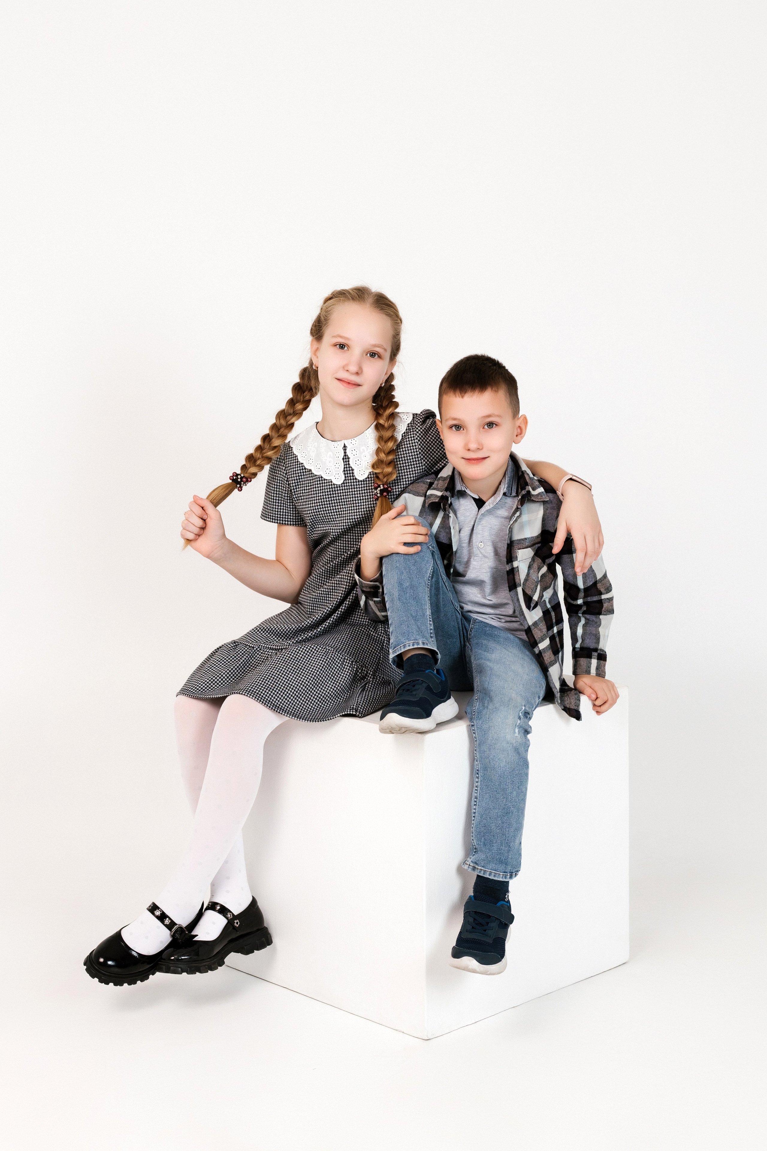 Выпускные альбомы в Иркутске. Фотокниги. Фотограф Екатерина Шнитова