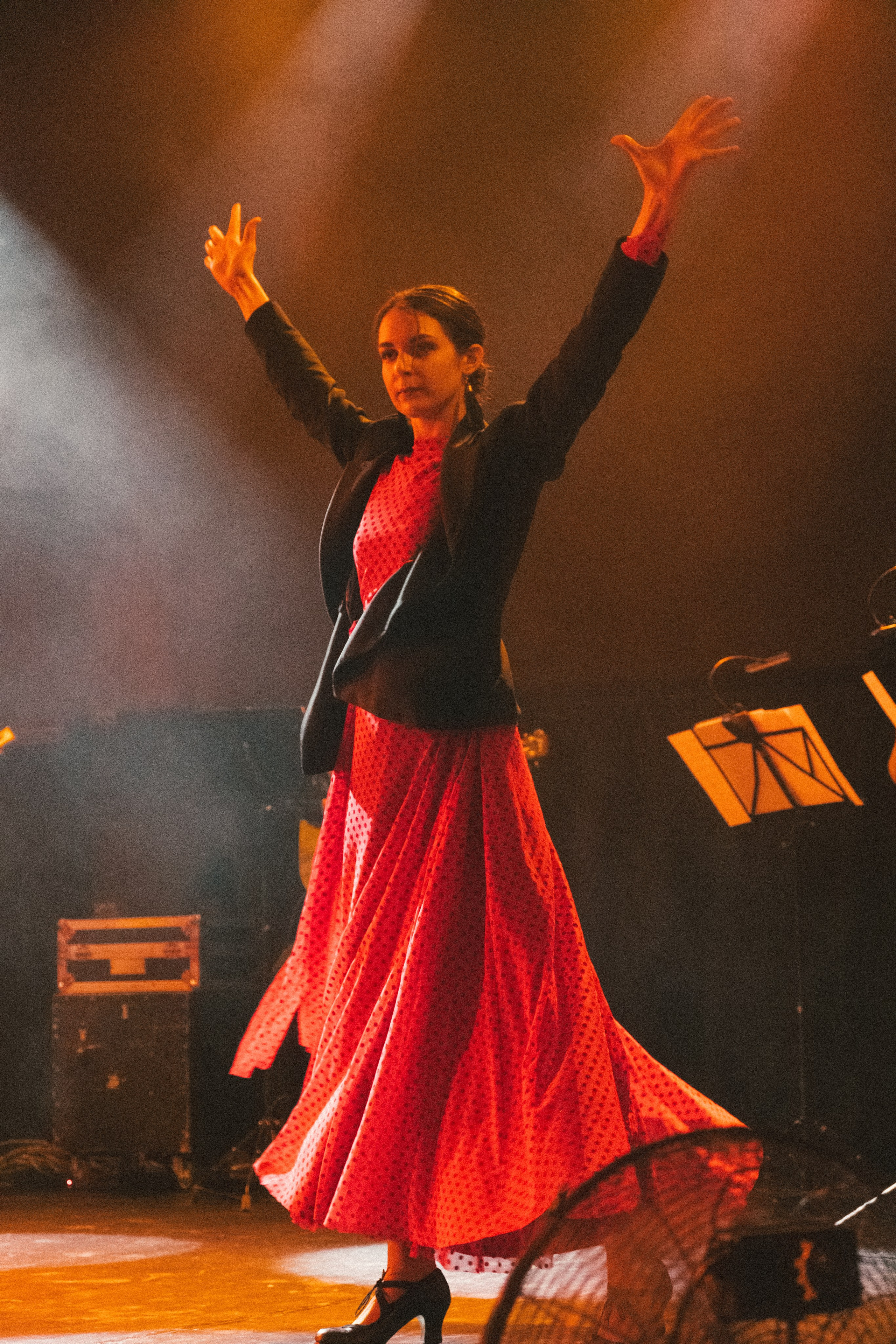 Спектакль «Mujeres» («Женщины»), студия фламенко Tierra del Sol. Анна Демидова — фотография для жизни и бизнеса в Абакане