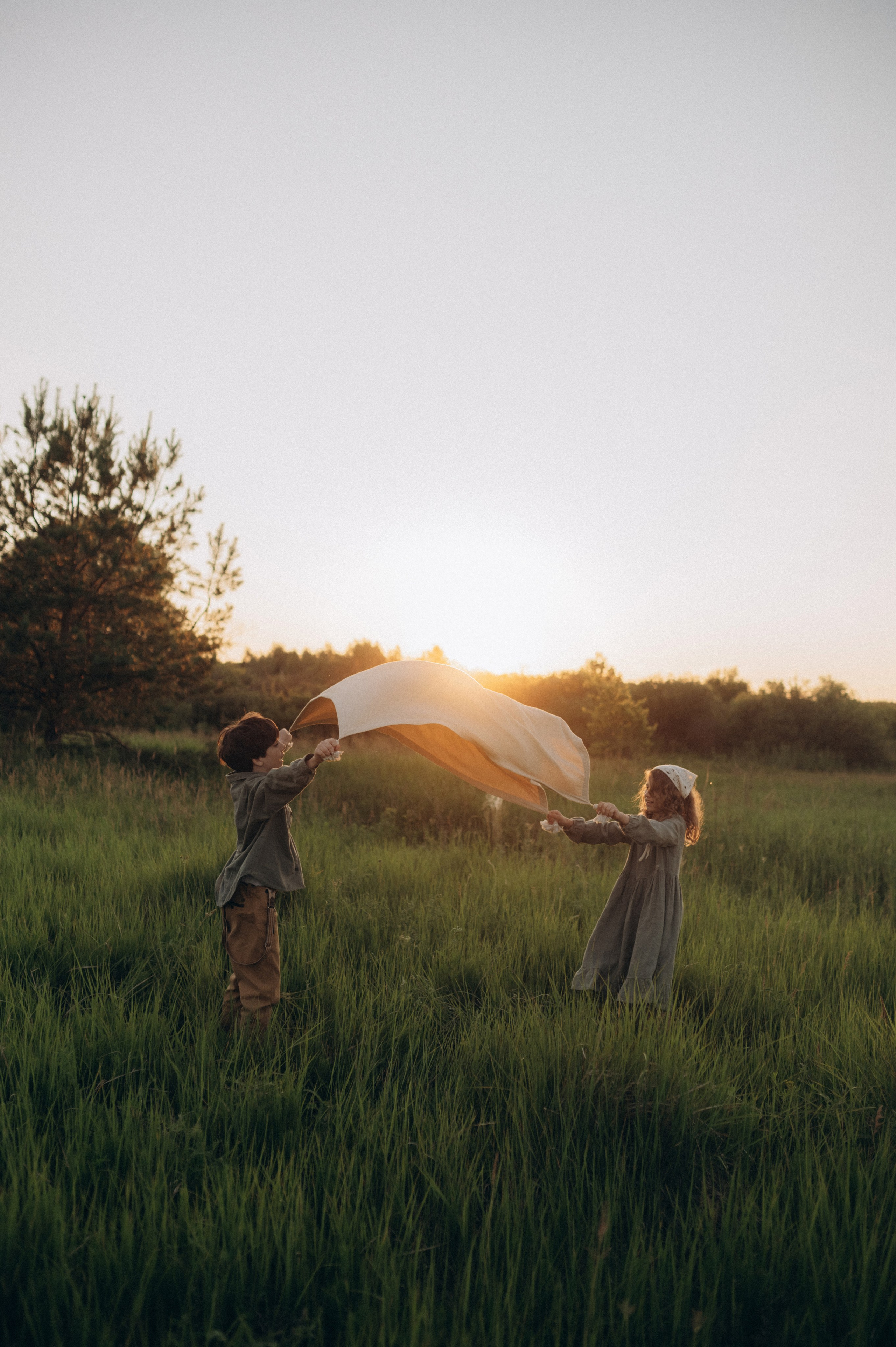Соня и Захар — первая любовь и воздушный змей. Фотограф Мария Стрелкова