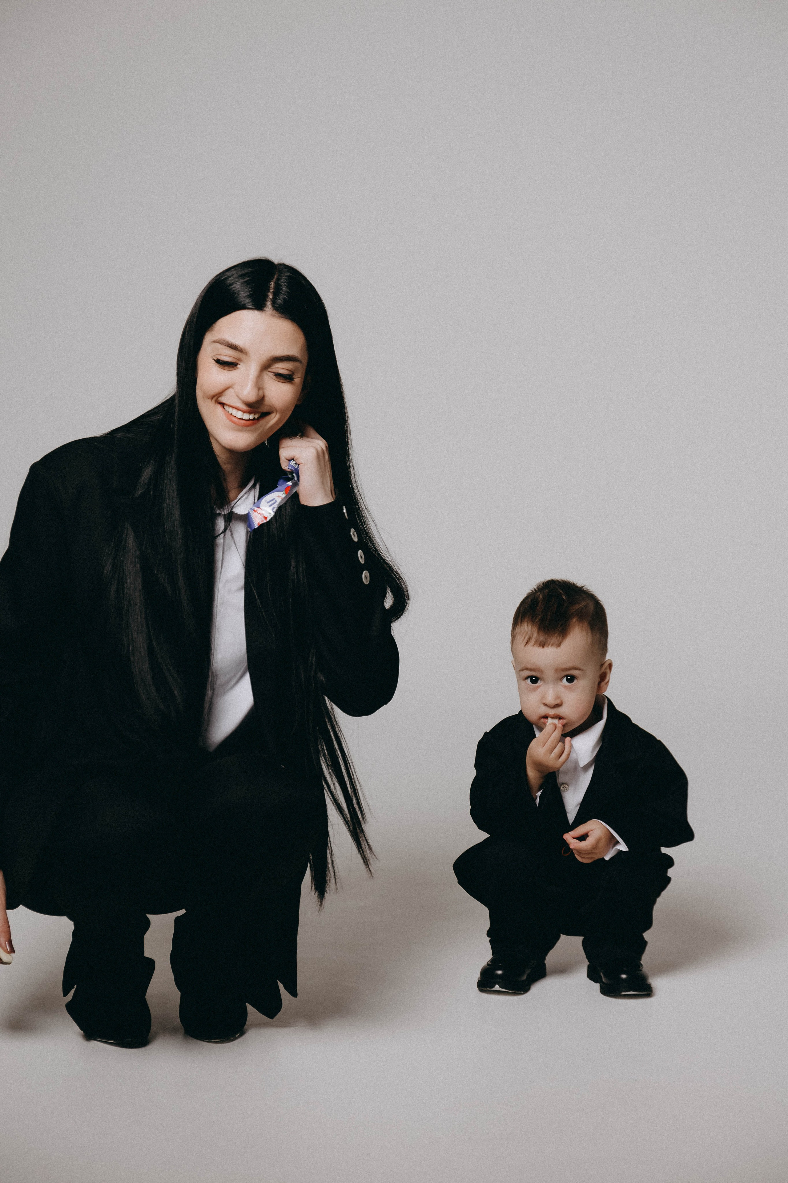 Эмиру 2 годика (на циклораме). Семейный фотограф Софи Симакова в Волгограде и Волжском