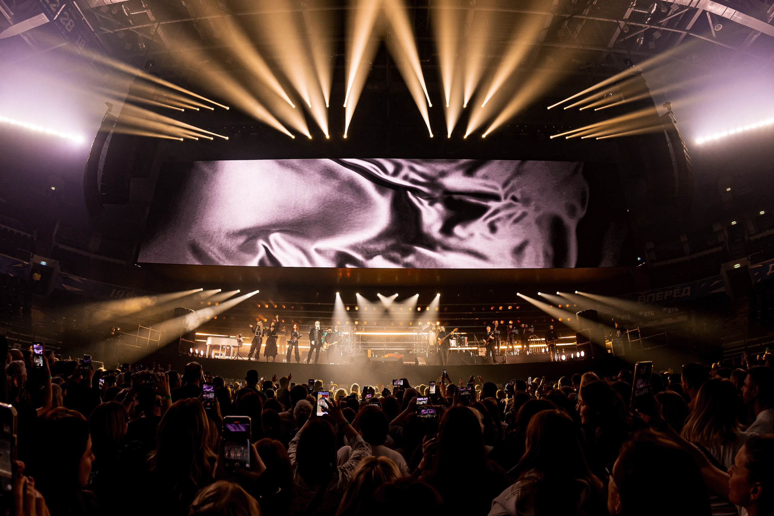 VLADIMIR PRESNYAKOV | MOSCOW | 2024. OOPS