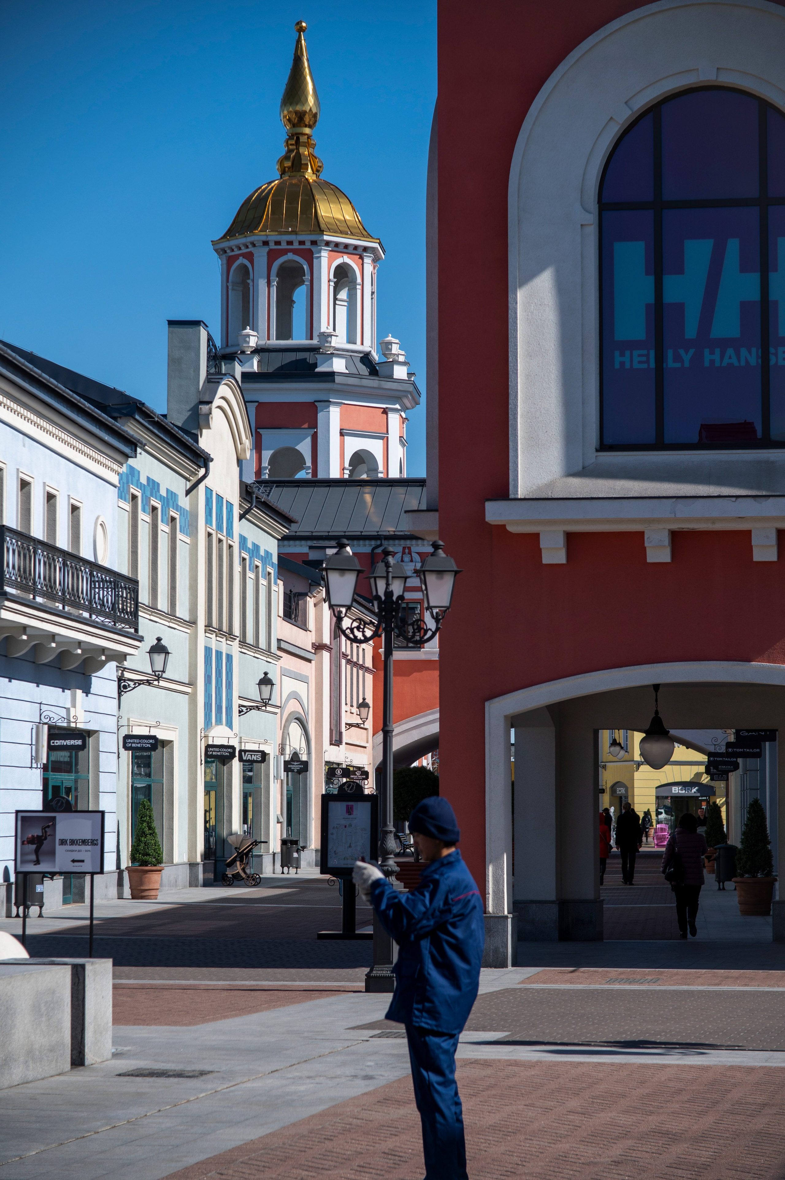 Фотопрогулка апрель 2022. Фотограф Роман Адлер
