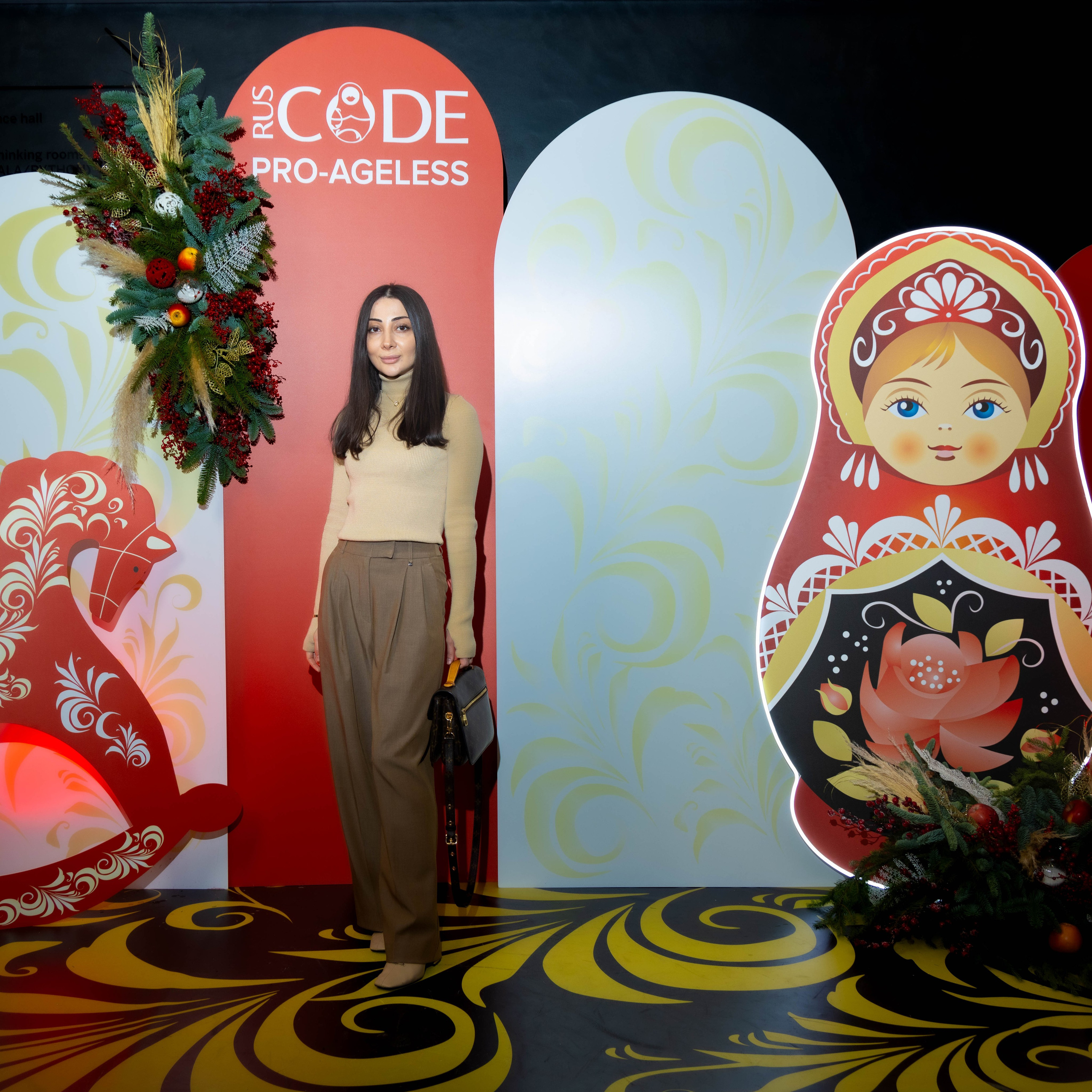 ФОТОЗОНА МАТРЕШКА. PRO-AGELESS