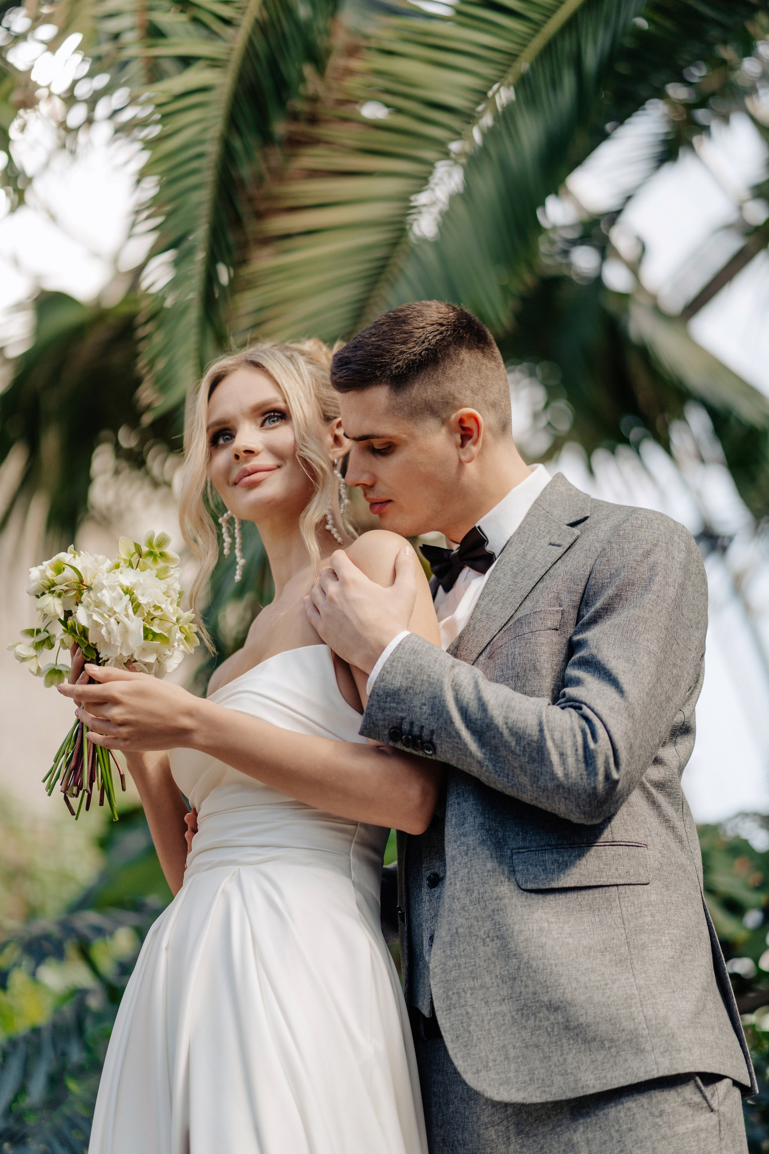 Свадебная в оранжерее. Михаил и Виктория. Фотограф Сергей Лукьяненко