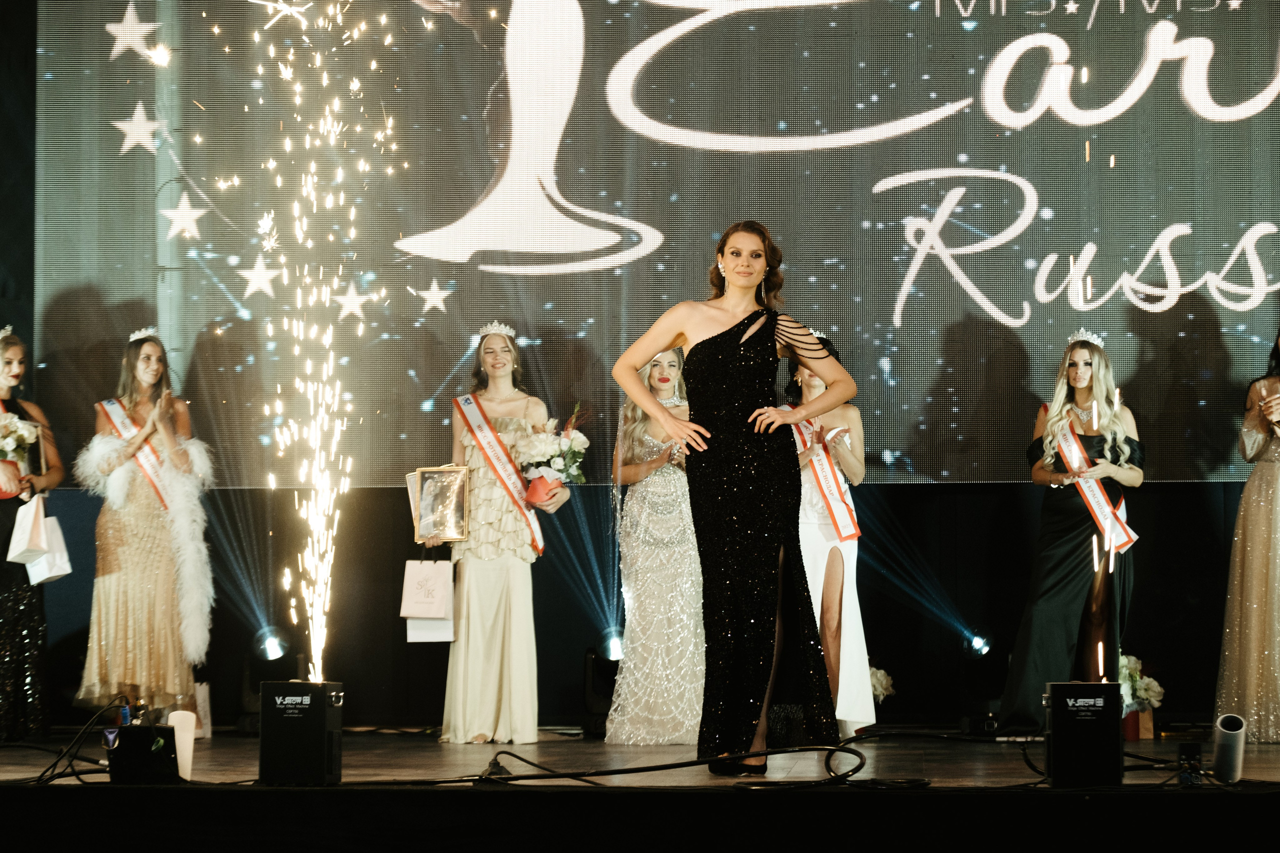Мисс и Миссис Россия Земли Краснодар 2025 программа. Свадебный и репортажной фотограф Денис Ожигин в Краснодаре и Краснодарском крае