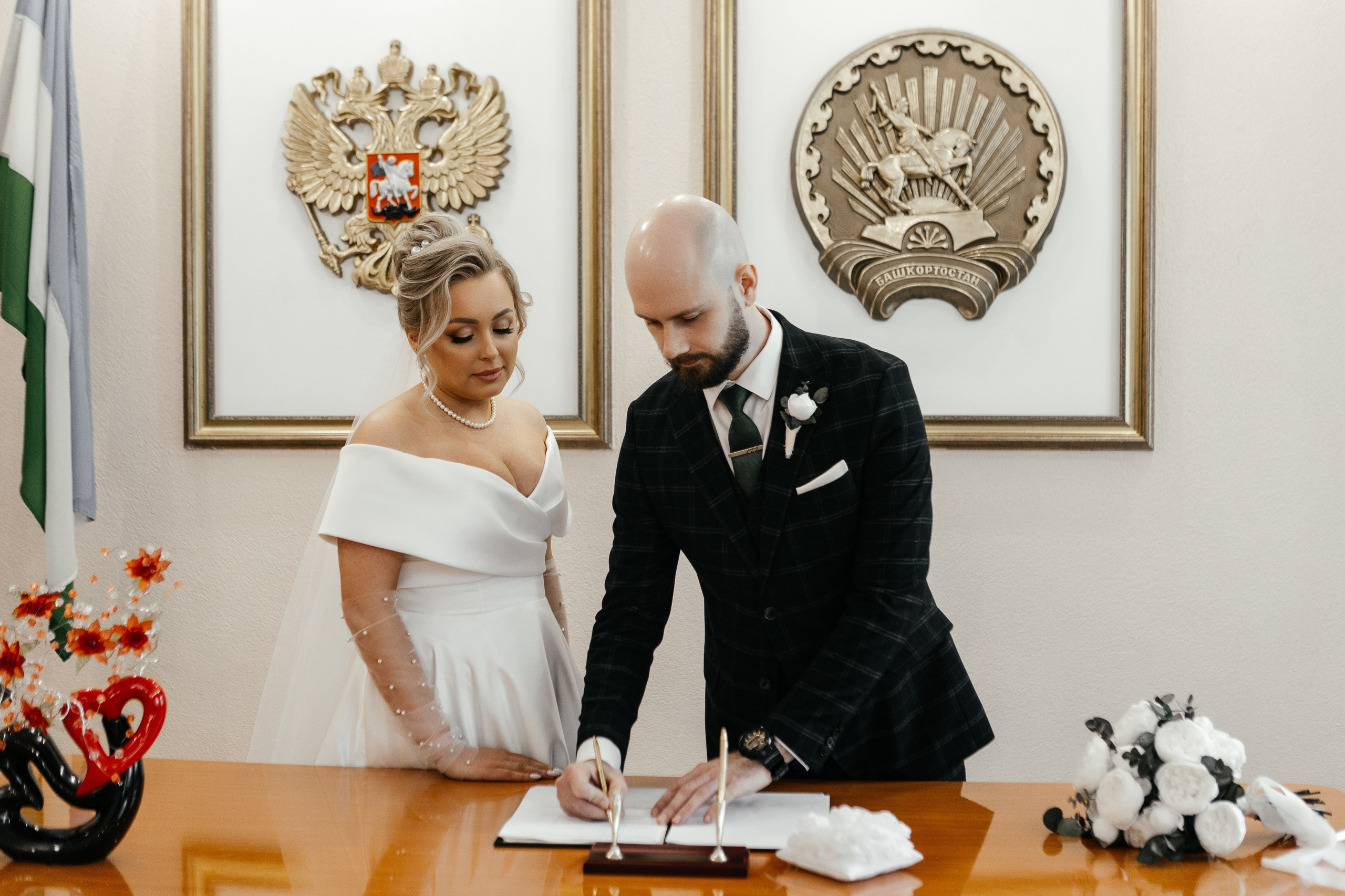 Свадебный фотограф Уфа — Руслан ГабдлисламовЖивые эмоции, красивые кадры, воспоминания на всю жизнь.Работаю по всей Республике Башкортоста. Свадебный фотограф Уфа Руслан Габдлисламов