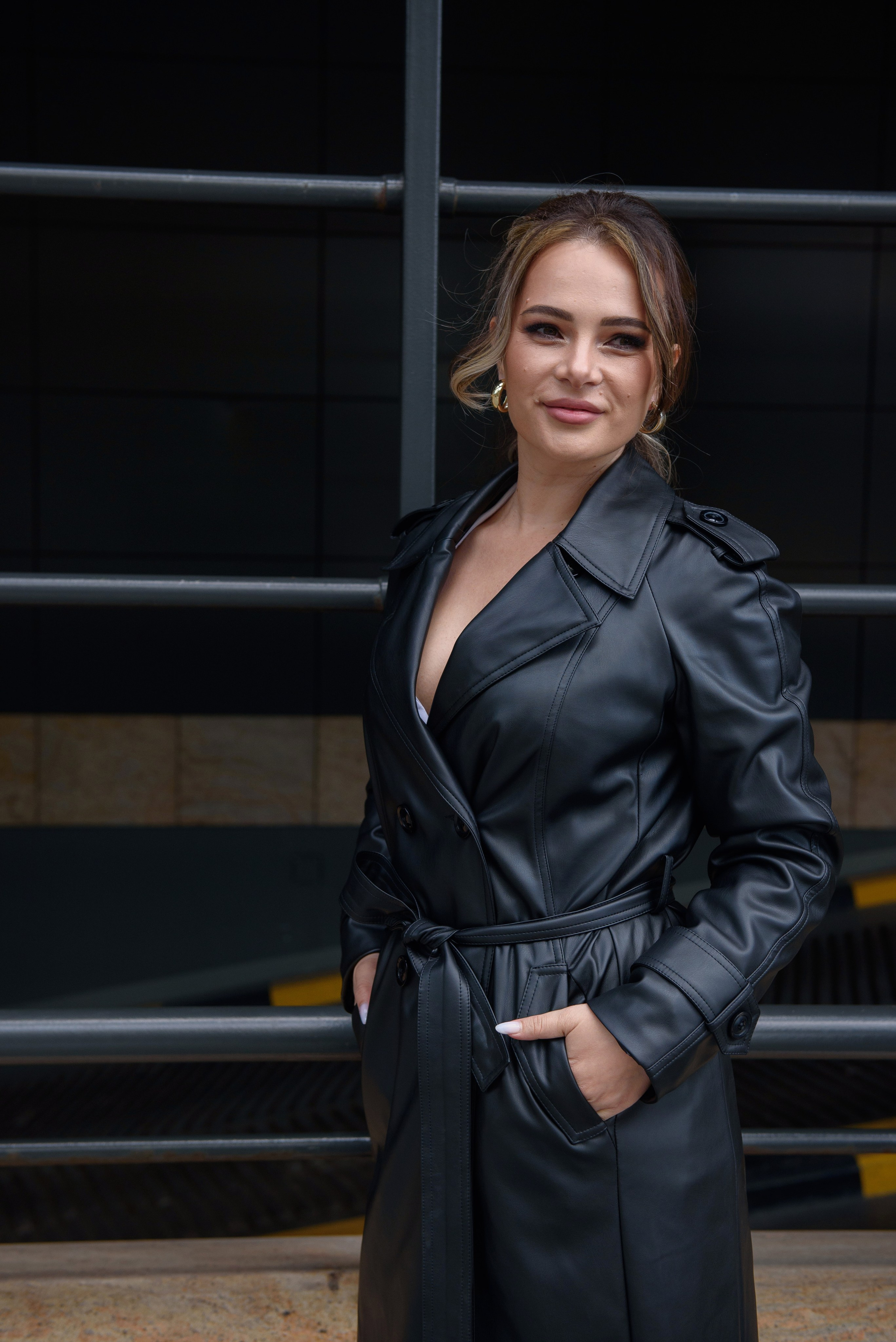 Луиза, фотопрогулка. Бренд-фотограф для экспертов и блогеров в Москве Влада Горбовская