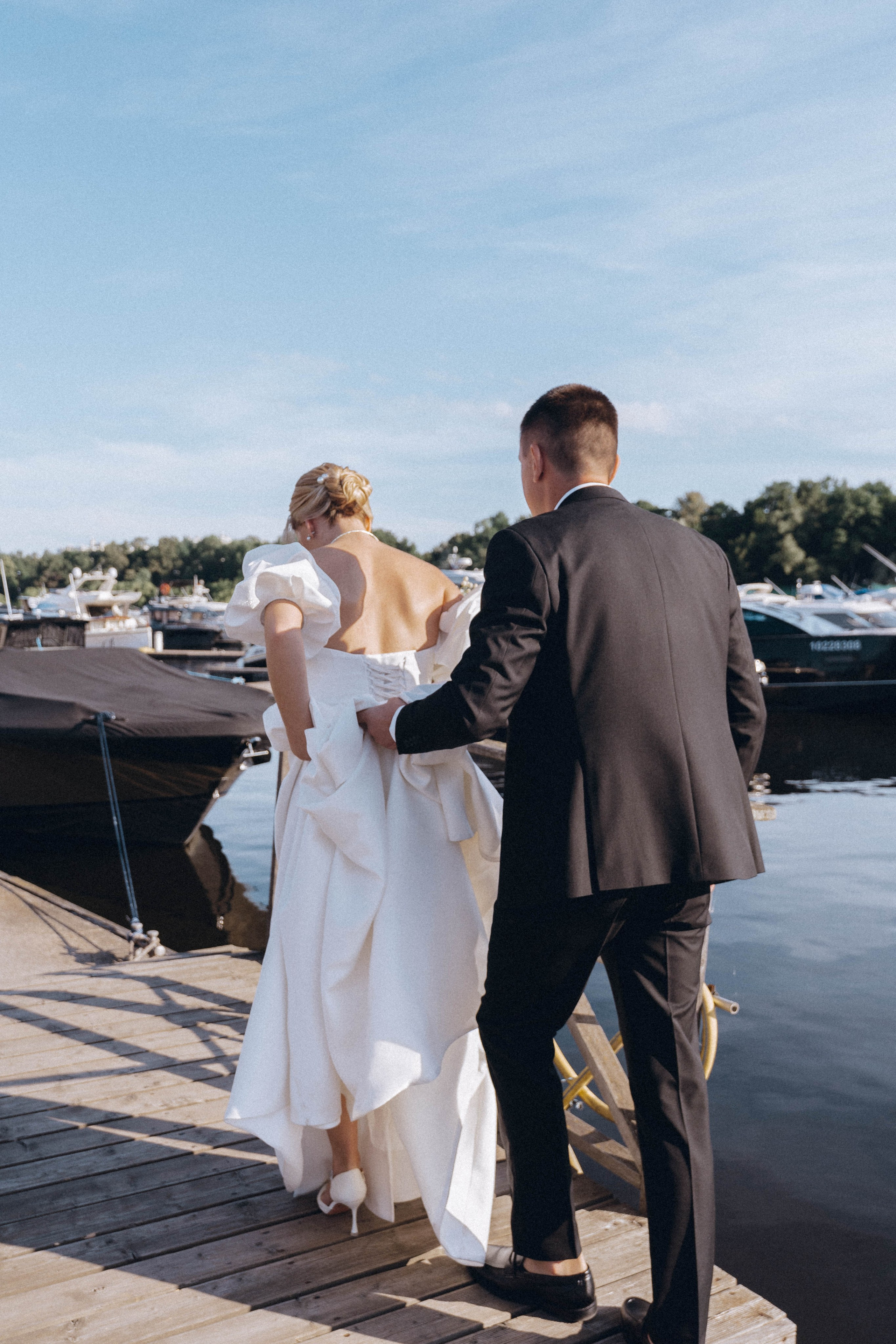 СВАДЕНБНАЯ СЬЕМКА НА КАТЕРЕ ПО КАНАЛАМ САНКТ-ПЕТЕРБУРГА И В АКВАТОРИИ НЕВЫ. Профессиональный фотограф, Санкт-Петербург — Виктория Богомолова