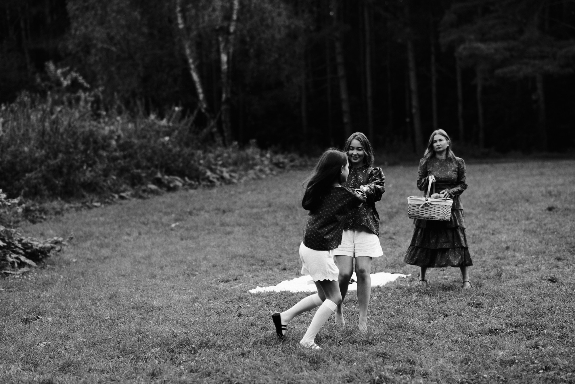 Семейная фотосессия и пикник в Затюменском парке | Тюмень