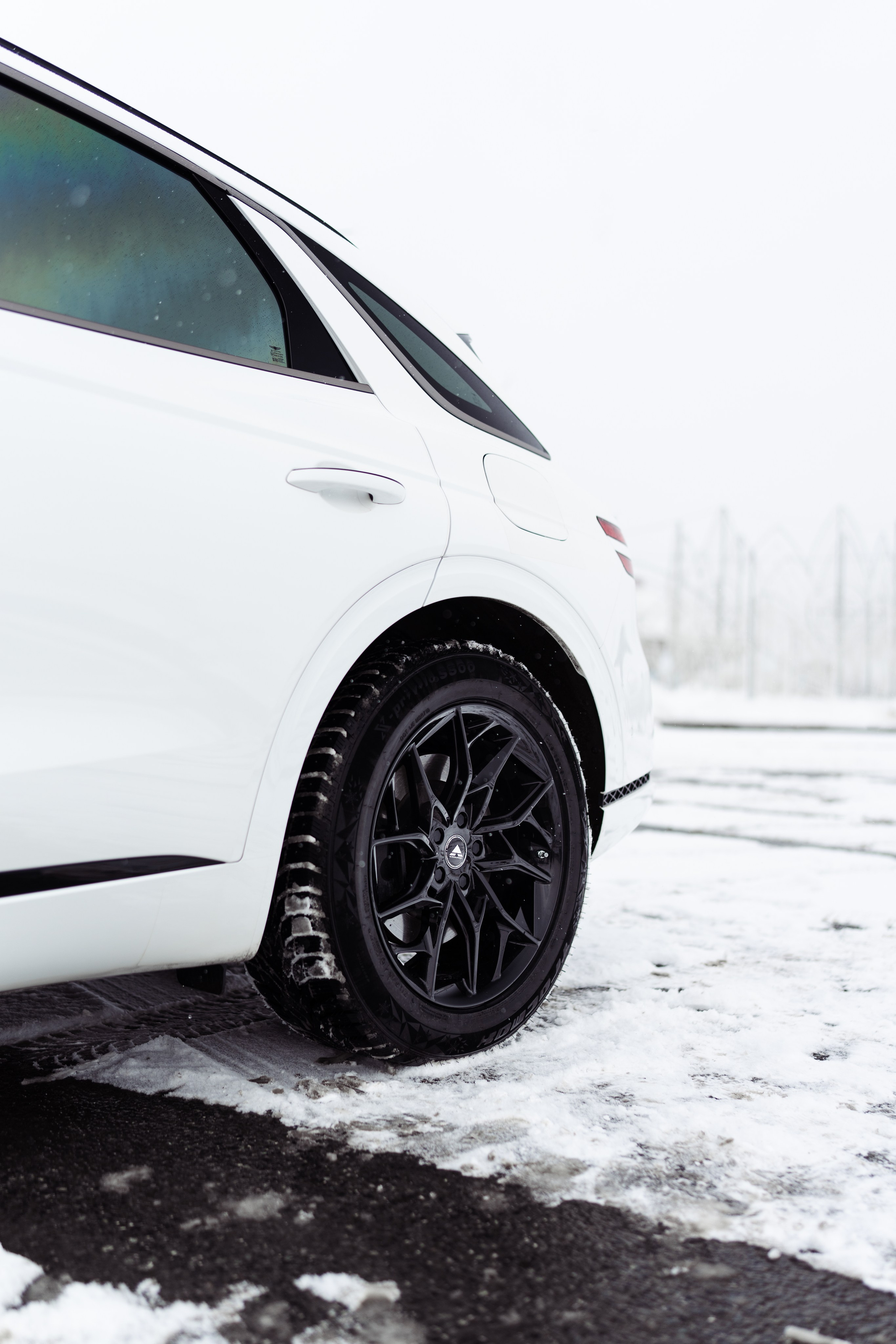 Genesis GV70 для rimzona. Фотограф в СПБ Алмаз Камаев