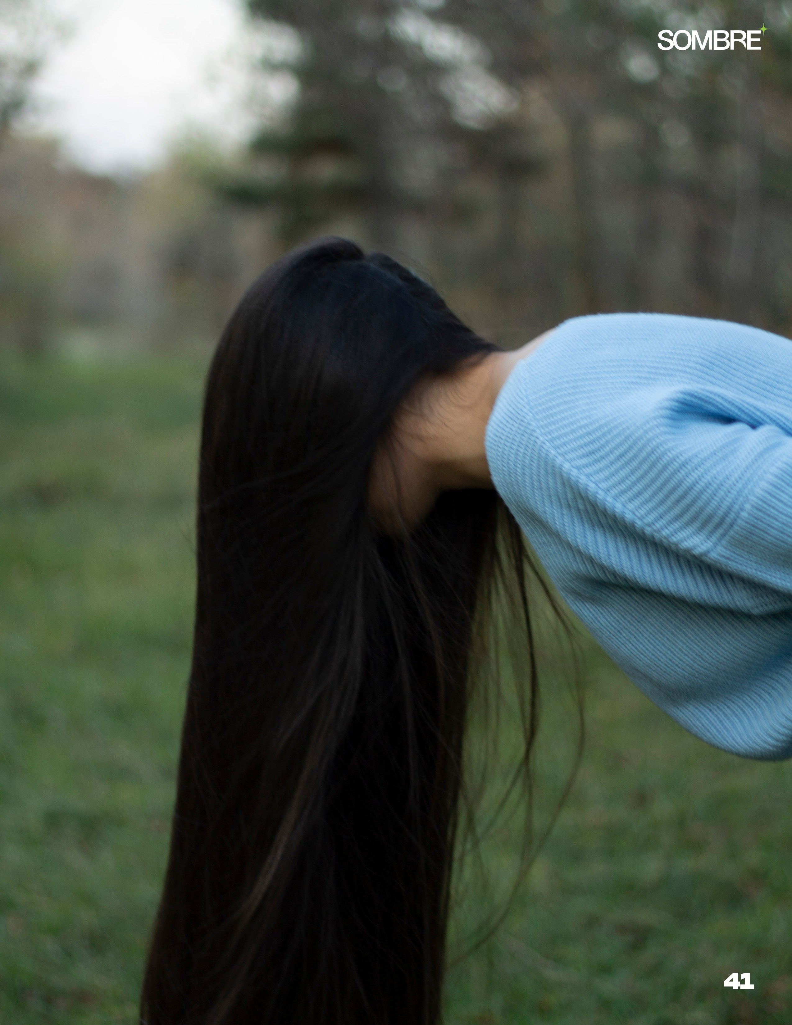 Юля в парке