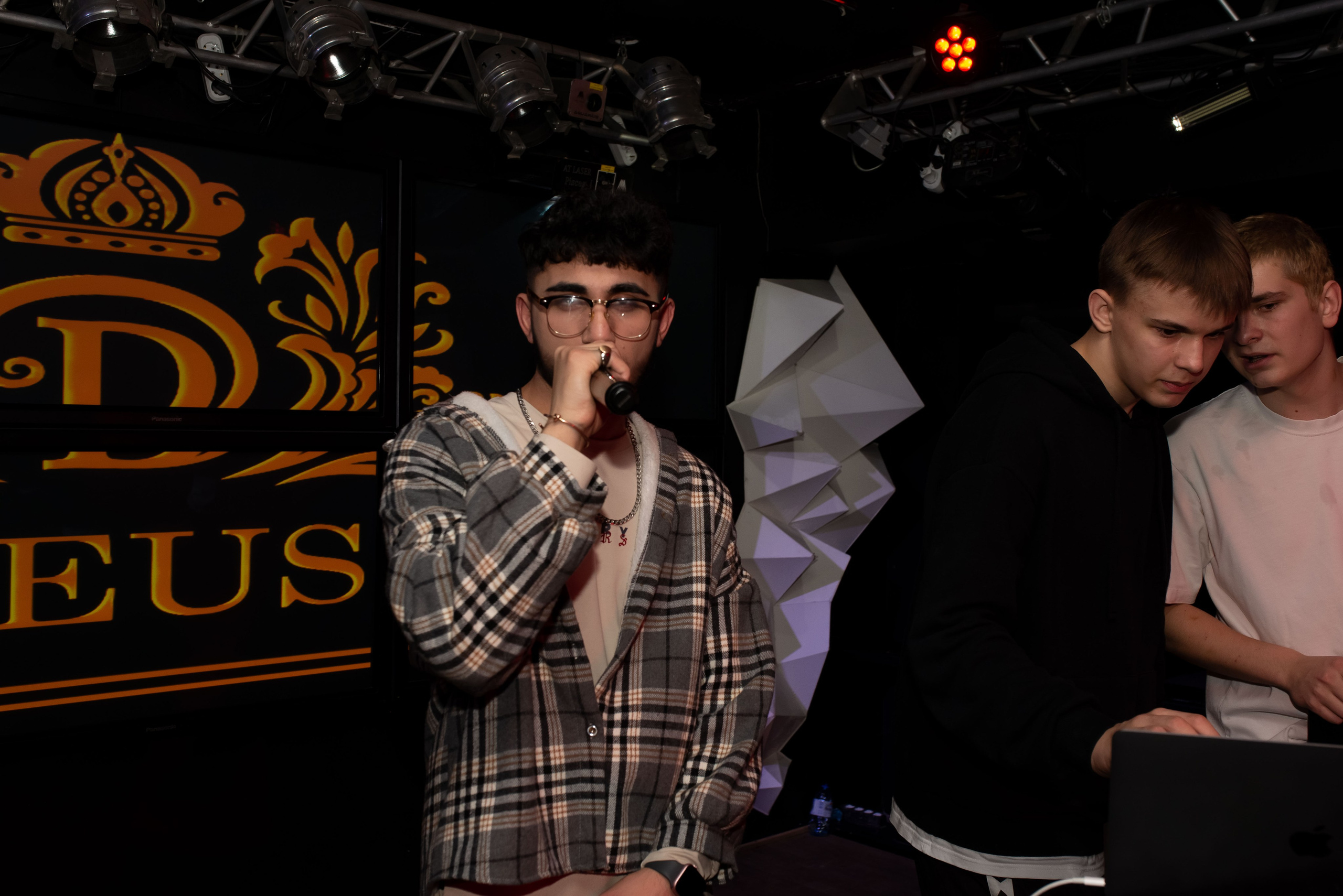 Клуб DEUS. Женский фотограф Крещение Венчание Москва Брянск