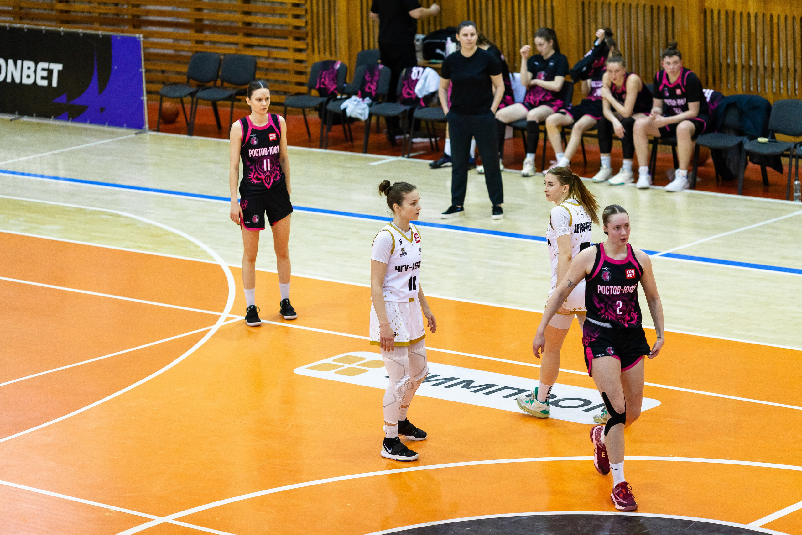 ЧГУ-Атланта — Ростов-ЮФУ / 1 игра. Фотография