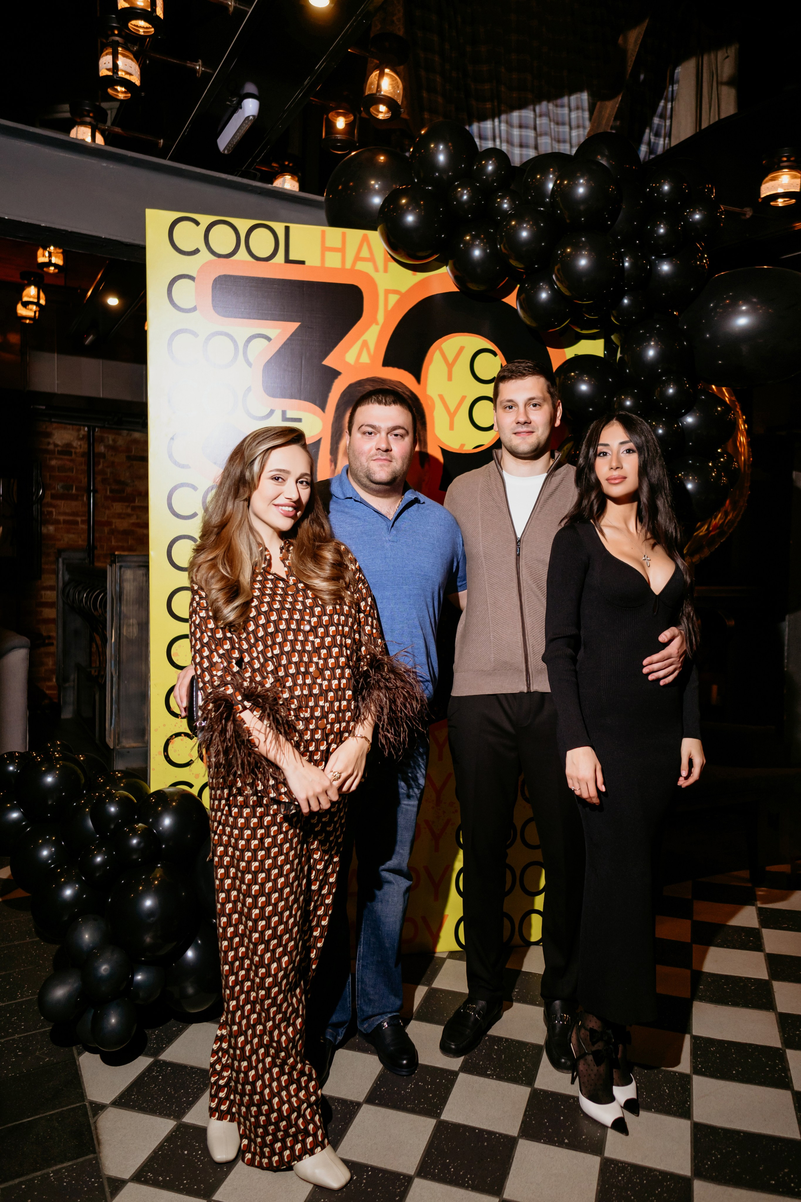 Антону 30 лет / Schneider. Фотограф мероприятий в Ростове-на-Дону Есманская Елена