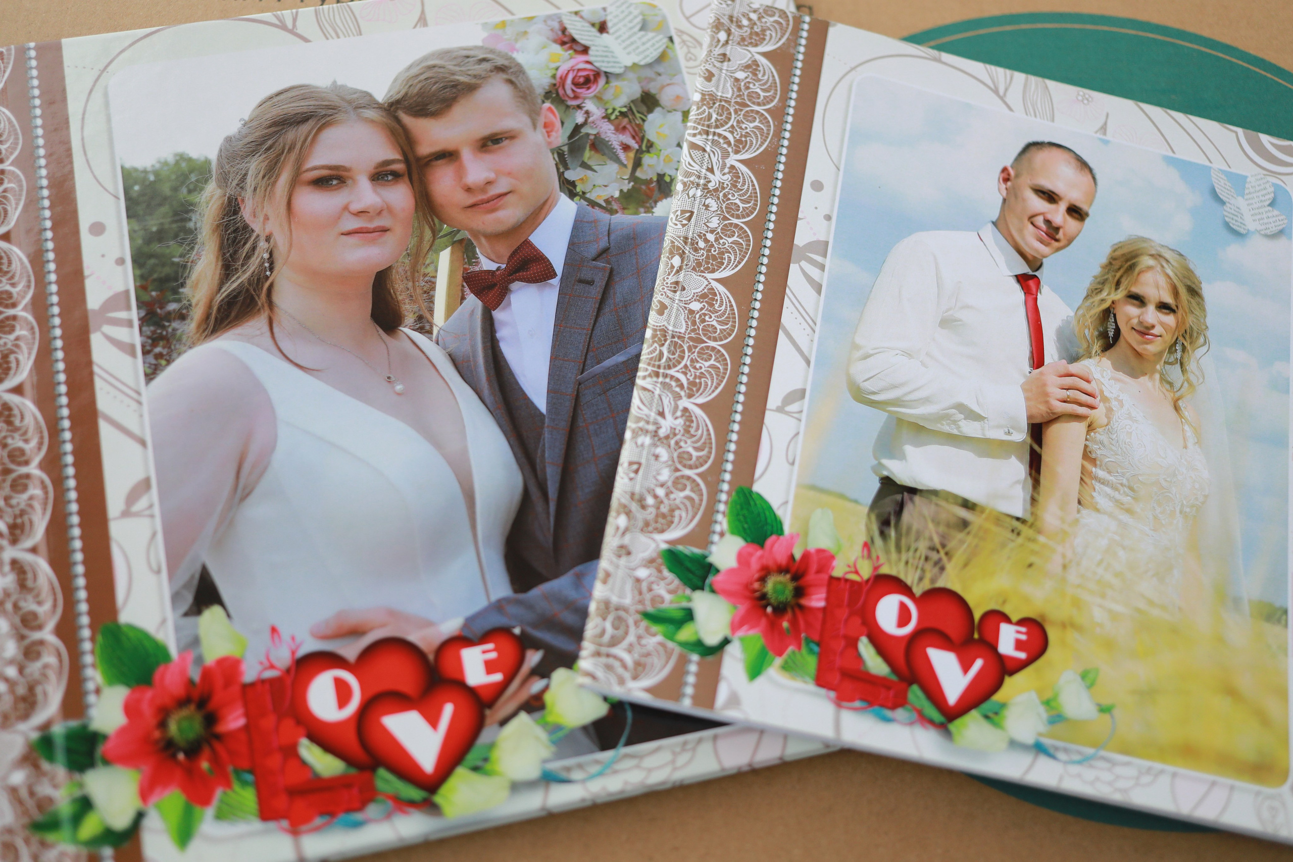 medlori fotobook Фотокниги в Липецке. Свадебная фотокнига «WEDDING DAY» Фотокнига постраничная (от 20 до 40 страниц), цена зависит от количества разворотов. Варианты фотокниг, созданные мной от фотосъёмки до дизайна. Цена: от 7500 руб за 10 разворотов. Обложка жёсткая, листы 350 мг. Фотограф Медведева Лариса.