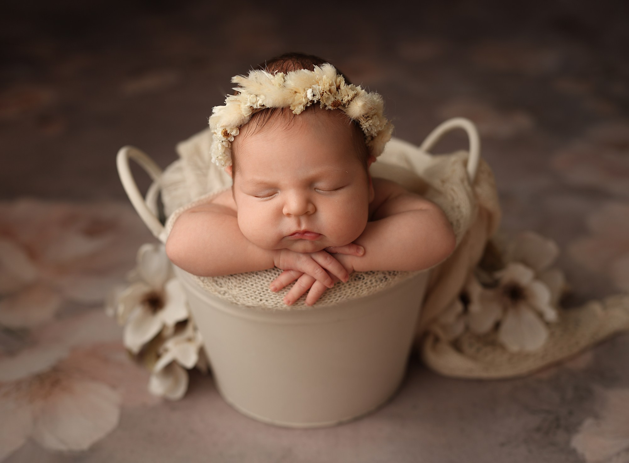 Newborn. Фотограф новорождённых в Казани Нейля Гильмутдинова ньюборн