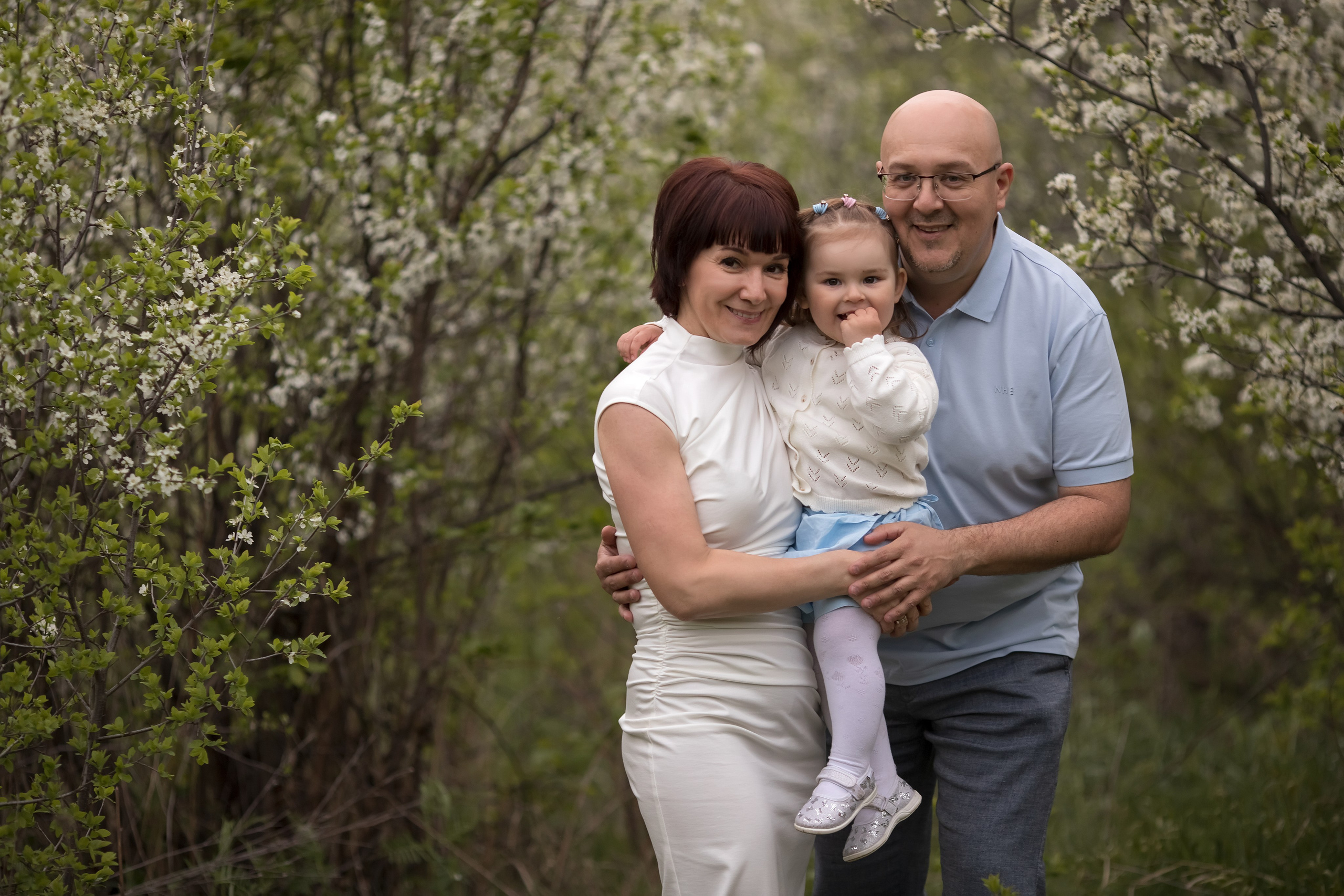 Цветущий апрель. Семейный и детский фотограф в Саратове Полина Коткина