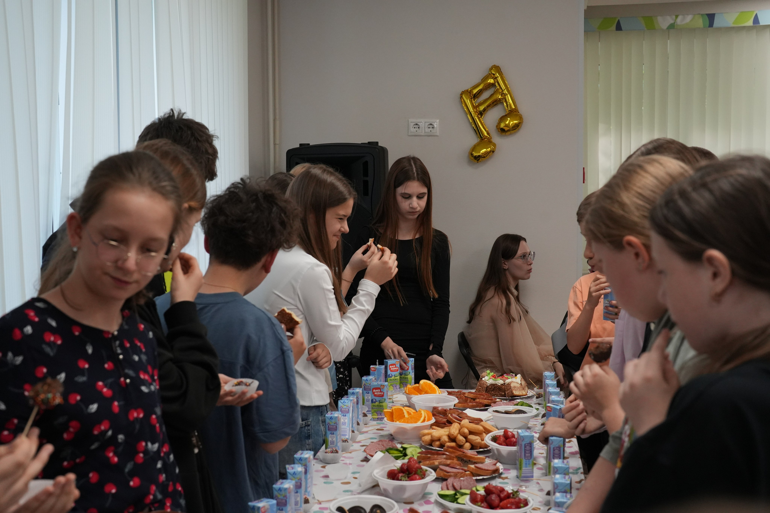 Выпускной в музыкально-хоровой школе г. Москвы № 106. Семейный и детский фотограф в Москве Оксана Чибизова