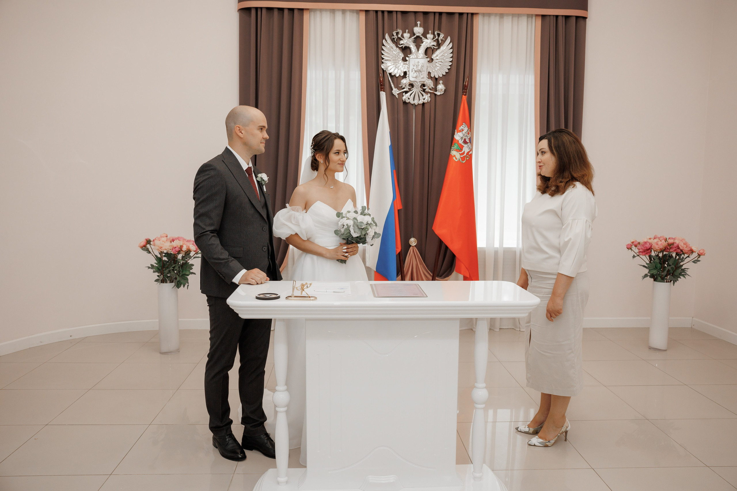 Полина и Дмитрий, загородный клуб «Барин», ЗАГС в г. Пушкино. Свадебный и репортажный фотограф (Москва, Королев и другие)