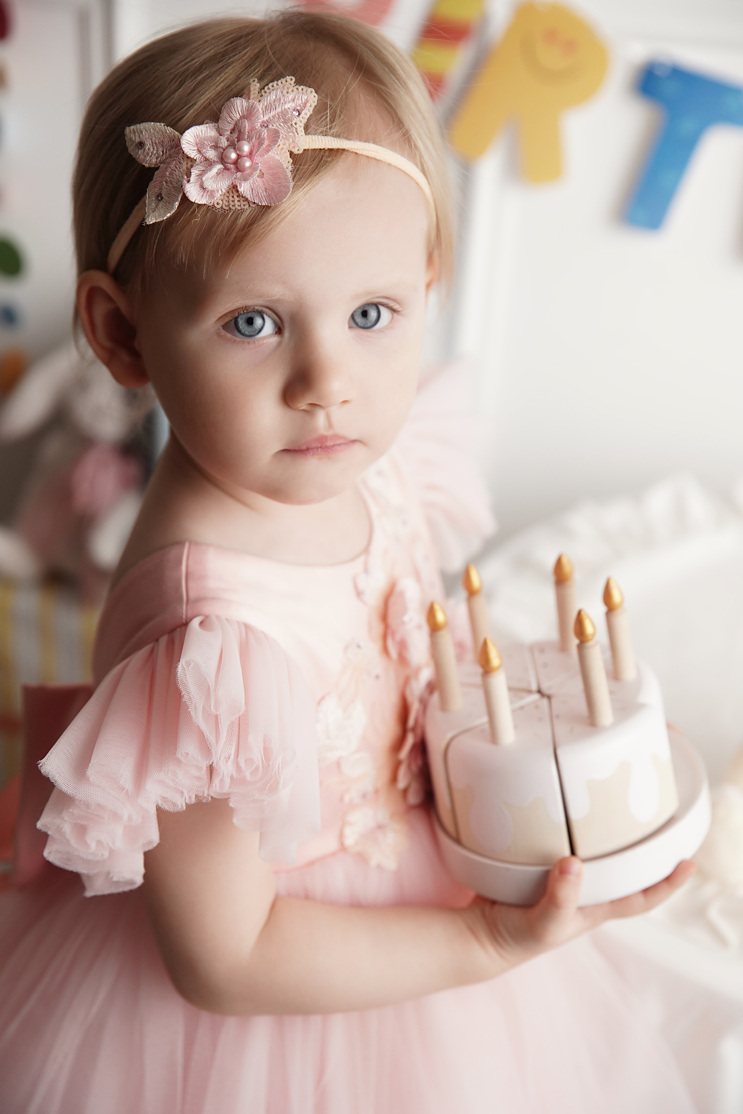 День Рождения. Фотограф новорожденных. Семейный и детский фотограф в городе Сургуте