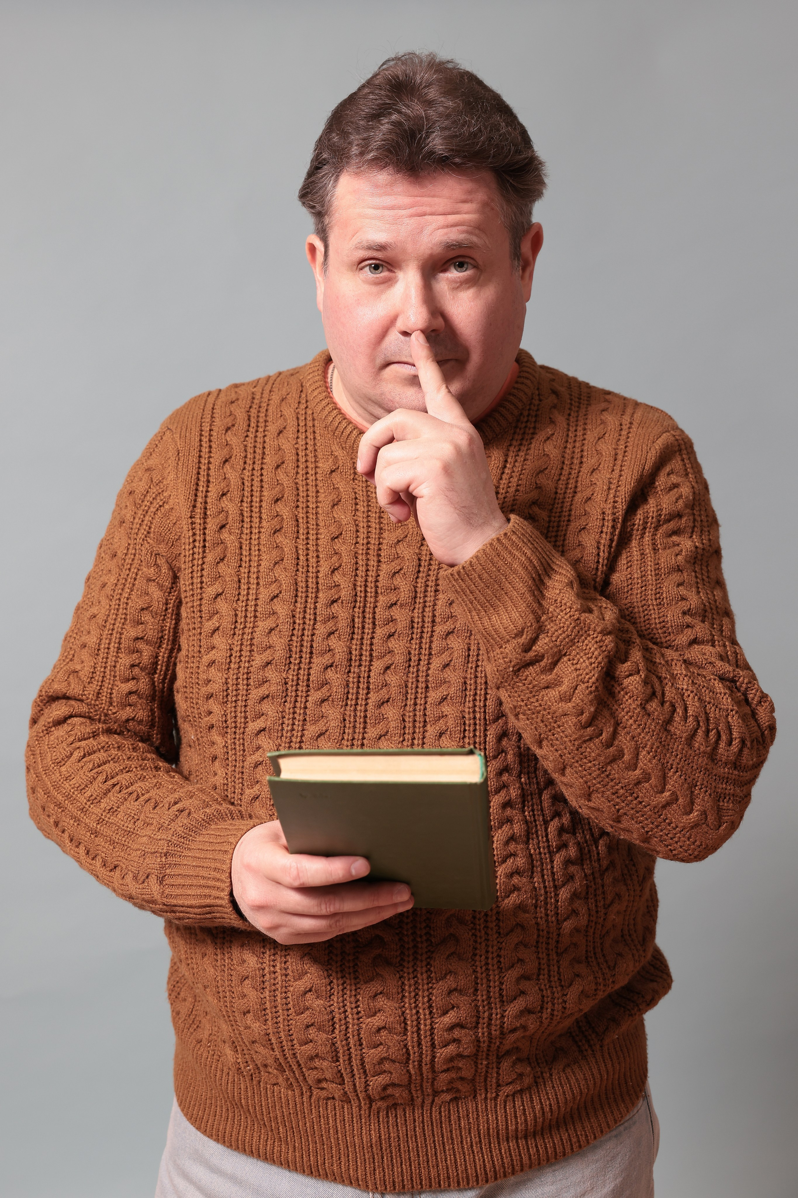 Илья Корягин, актер, актёр дубляжа, модель