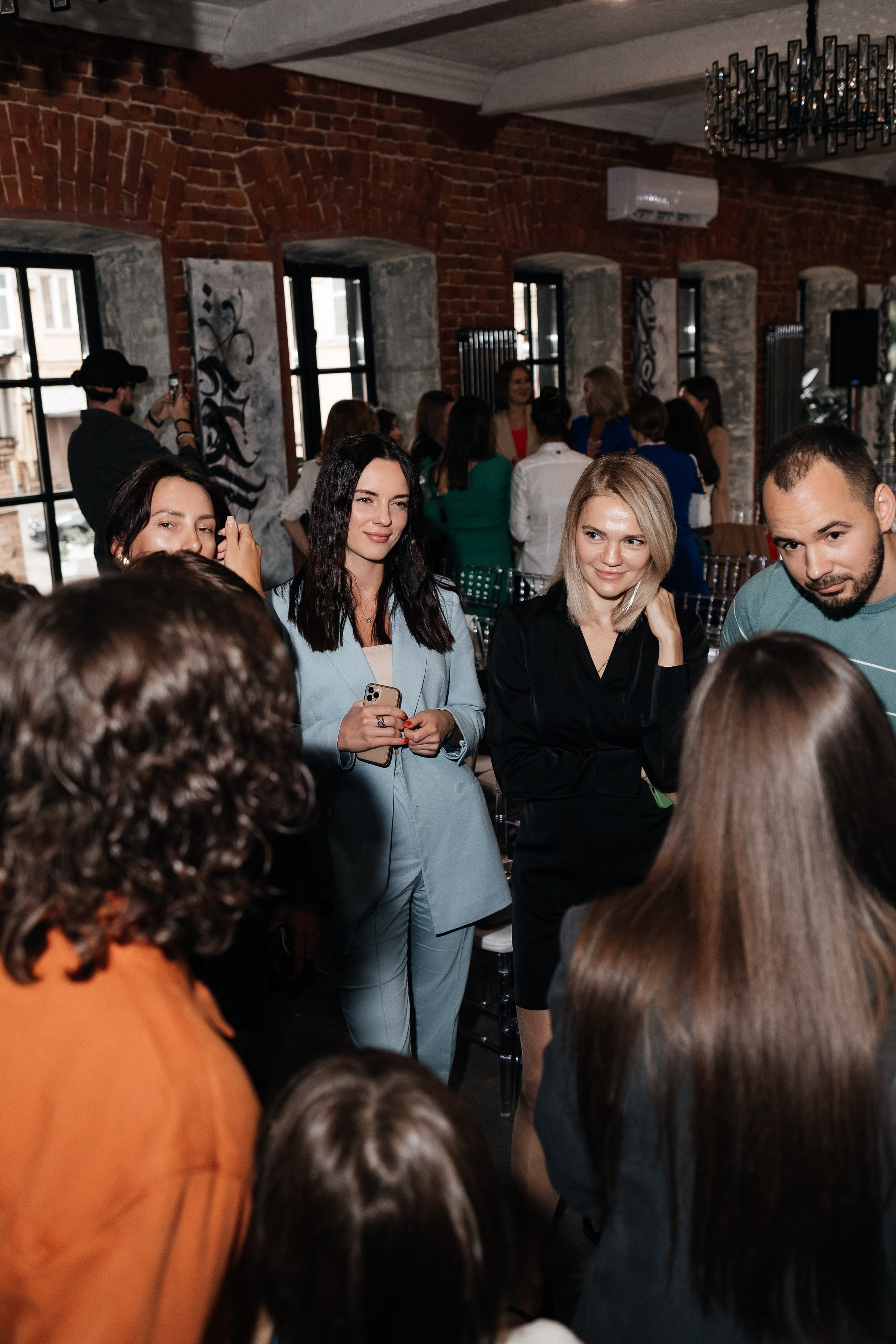 Networking. Женский портретный фотограф в Москве Елена Разина