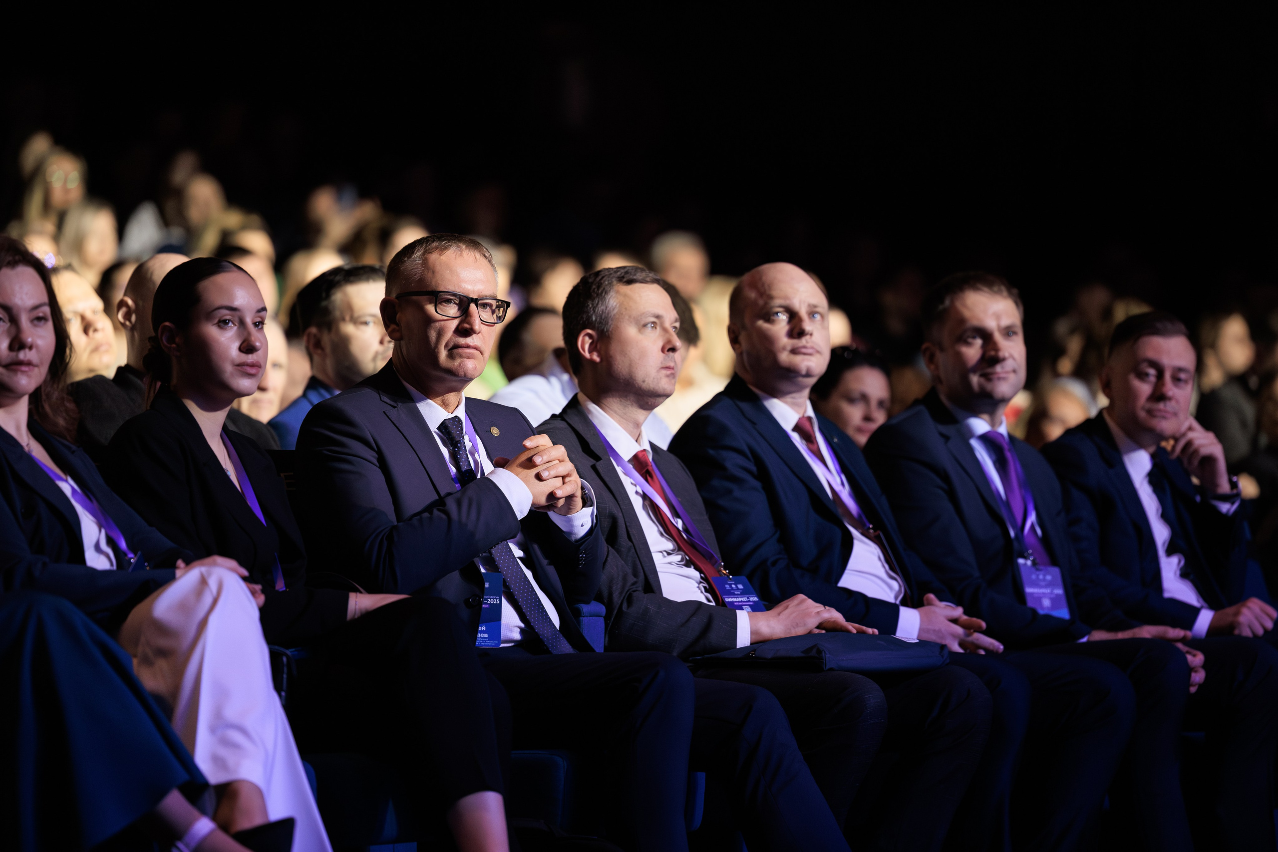 Финмакет ЭКСПО. Контент для бизнеса в Екатеринбурге Полдень Медиа