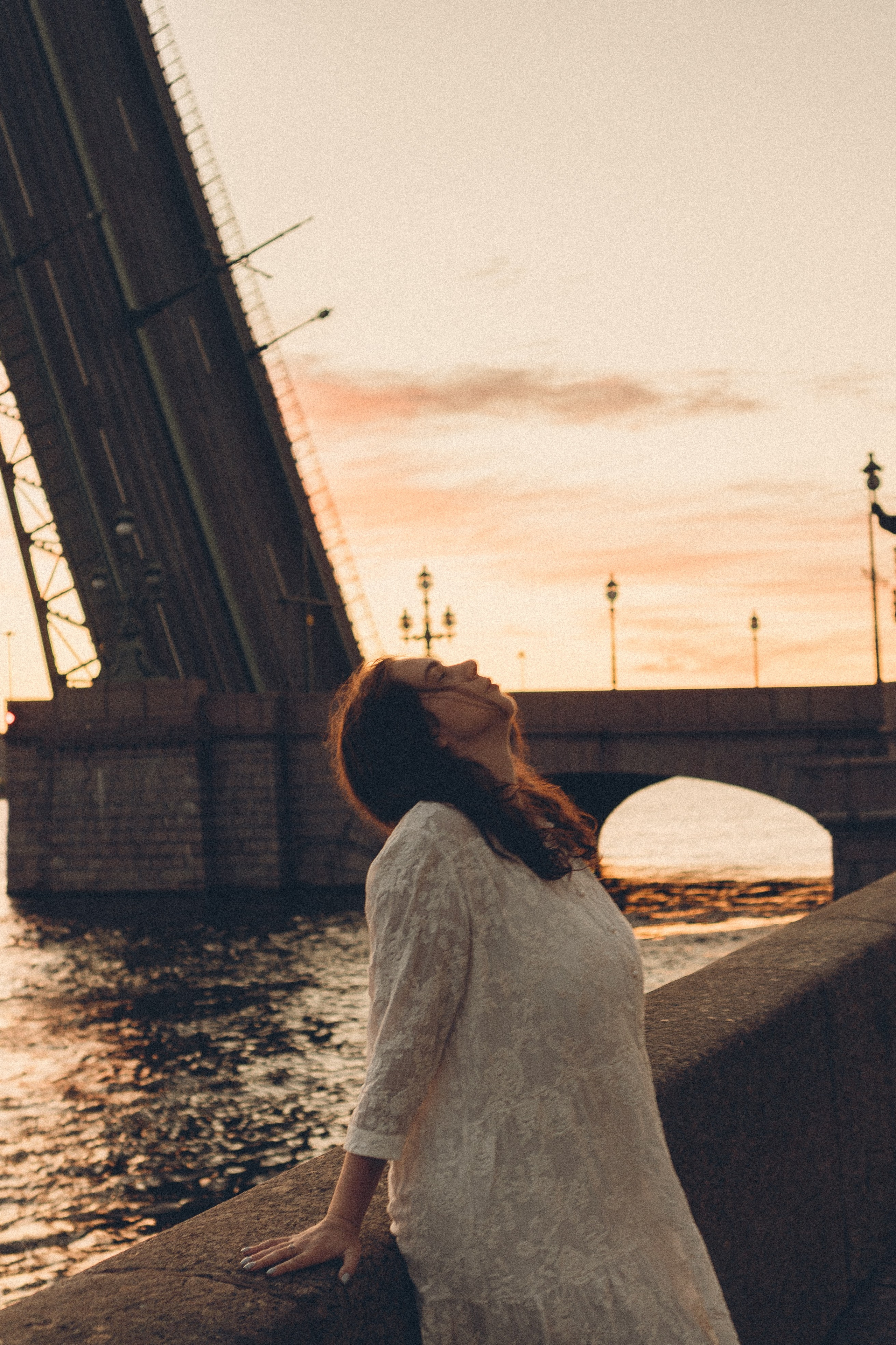 РАССВЕТ С РАЗВОДНЫМИ МОСТАМИ. Профессиональный фотограф, Санкт-Петербург — Виктория Богомолова