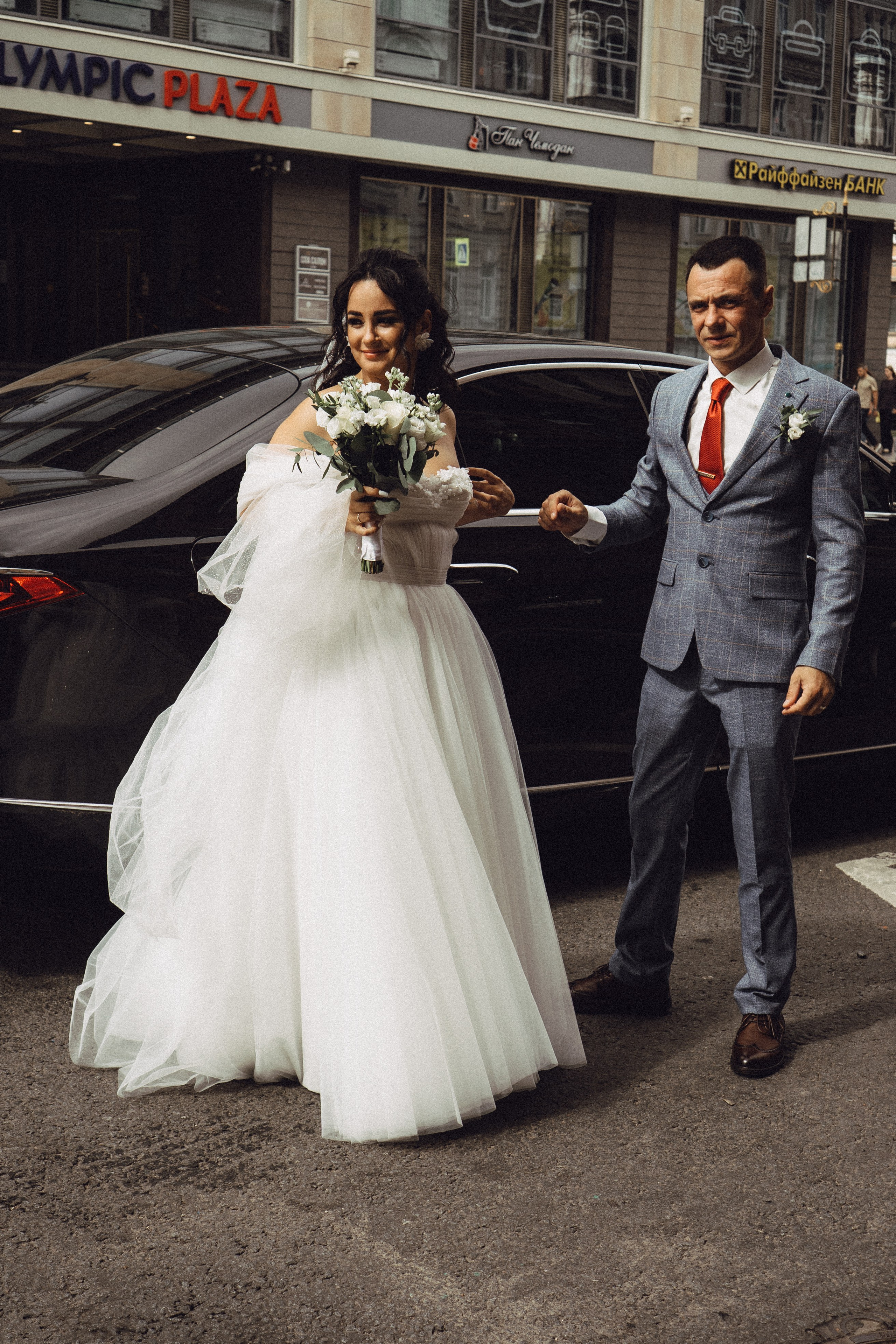 СВАДЕБНАЯ ПРОГУЛКА РЕСТОРАН МЫ ЖЕ НА ТЫ И ФОТОСЕССИИЯ С АВТОМОБИЛЕМ. Профессиональный фотограф, Санкт-Петербург — Виктория Богомолова